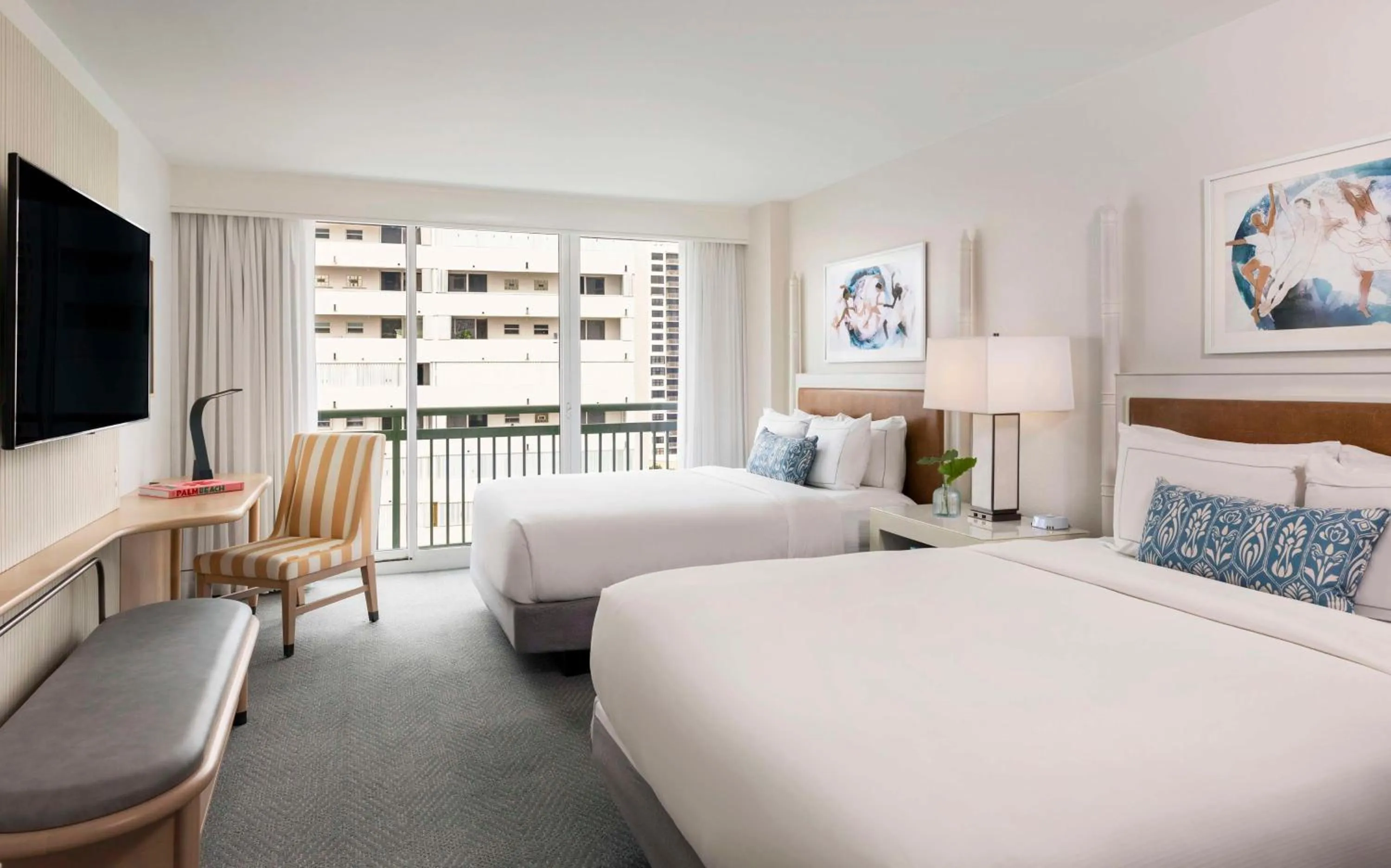 Bed in The Singer Oceanfront Resort, Curio Collection by Hilton