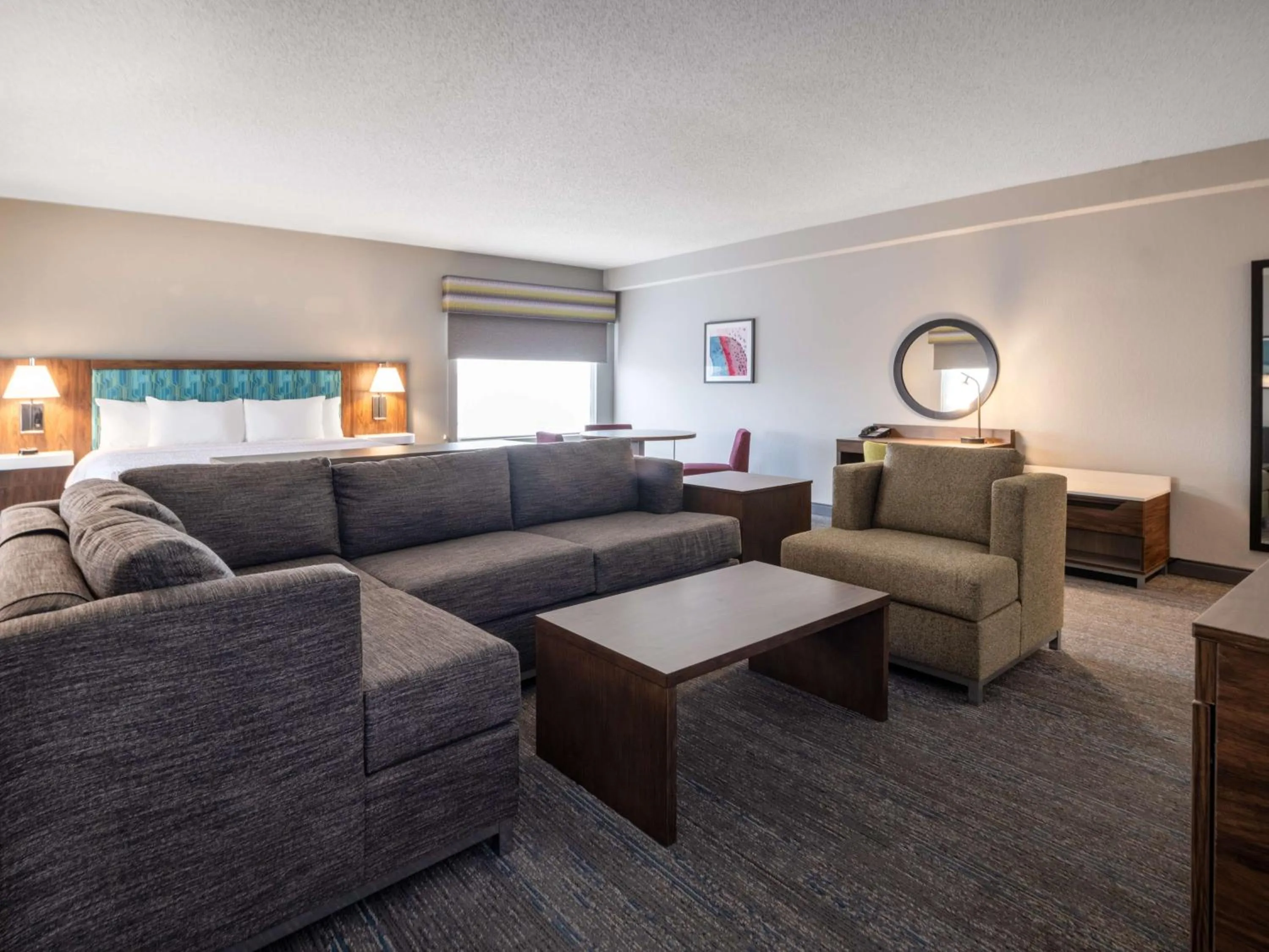 Bed in Hampton Inn West Palm Beach-Florida Turnpike