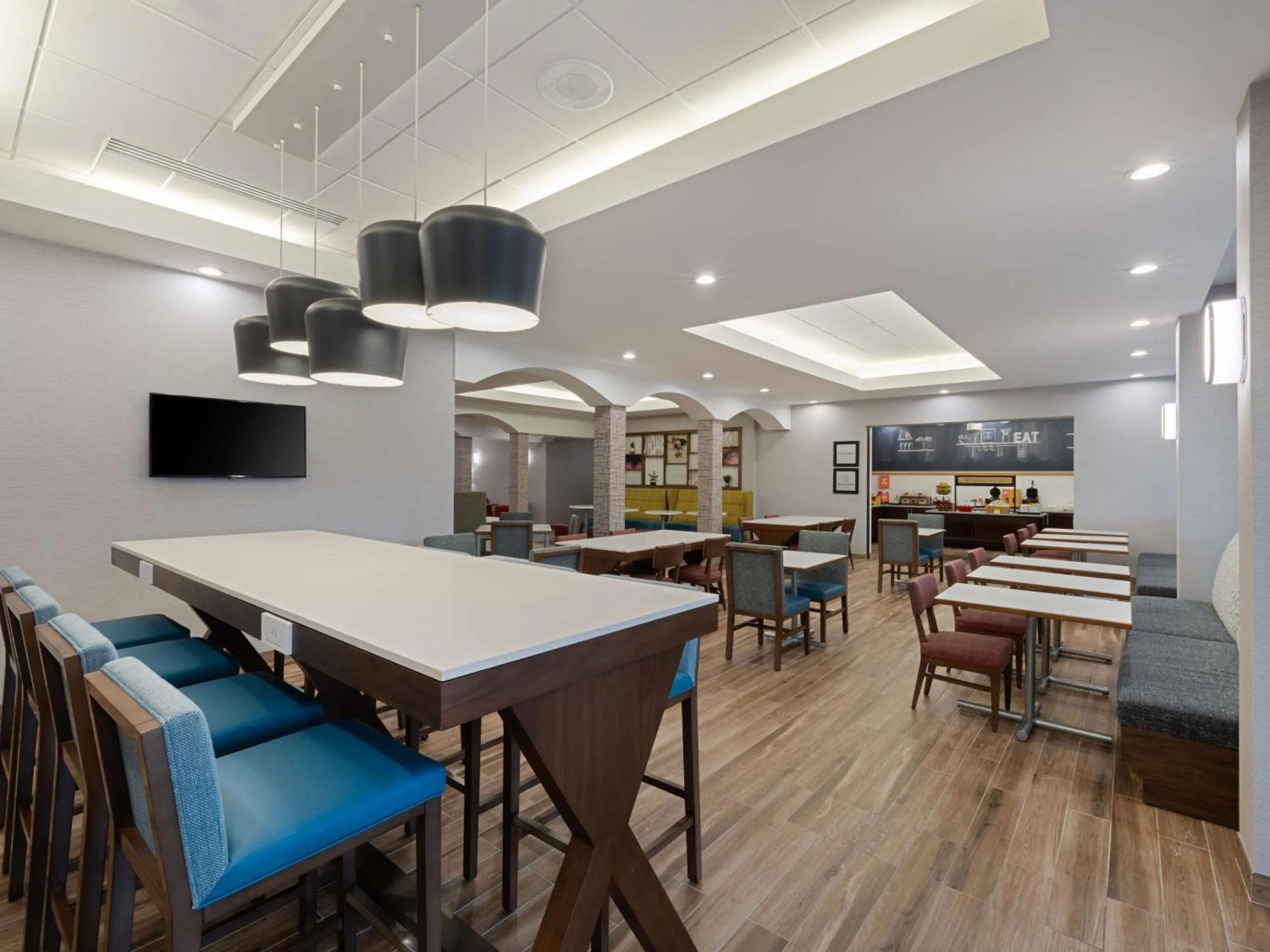 Breakfast in Hampton Inn West Palm Beach-Florida Turnpike