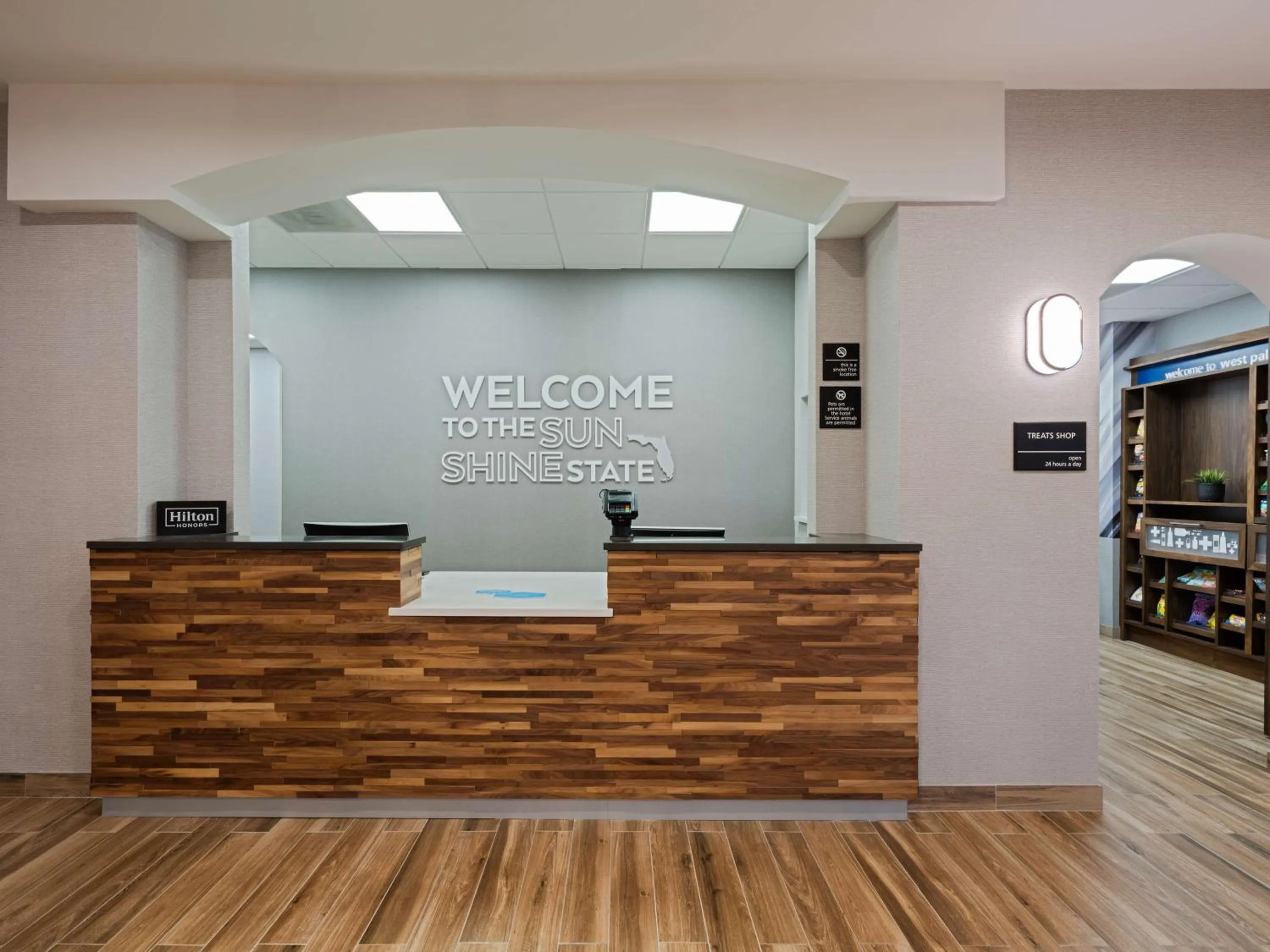 Lobby or reception in Hampton Inn West Palm Beach-Florida Turnpike