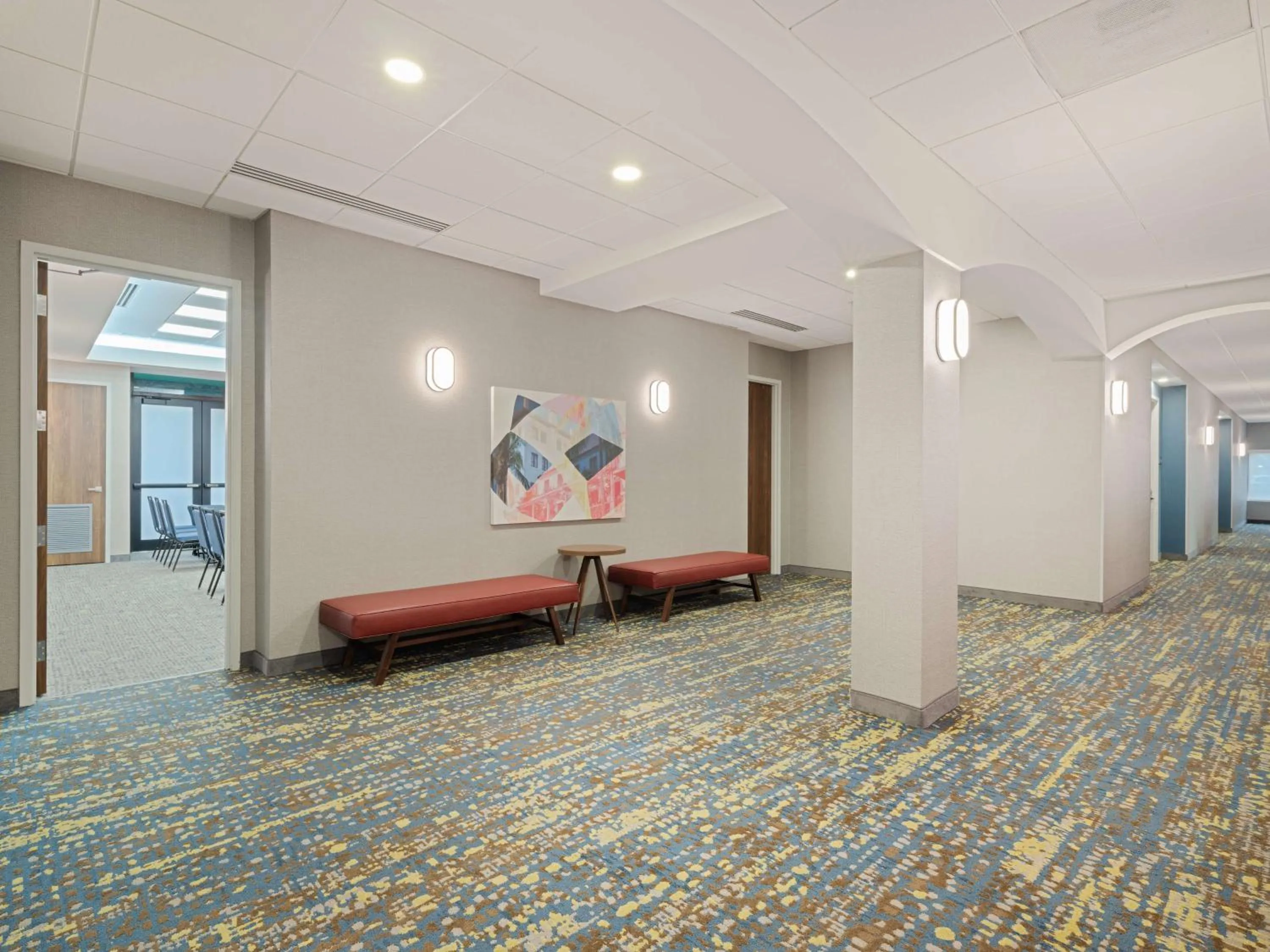 Meeting/conference room in Hampton Inn West Palm Beach-Florida Turnpike
