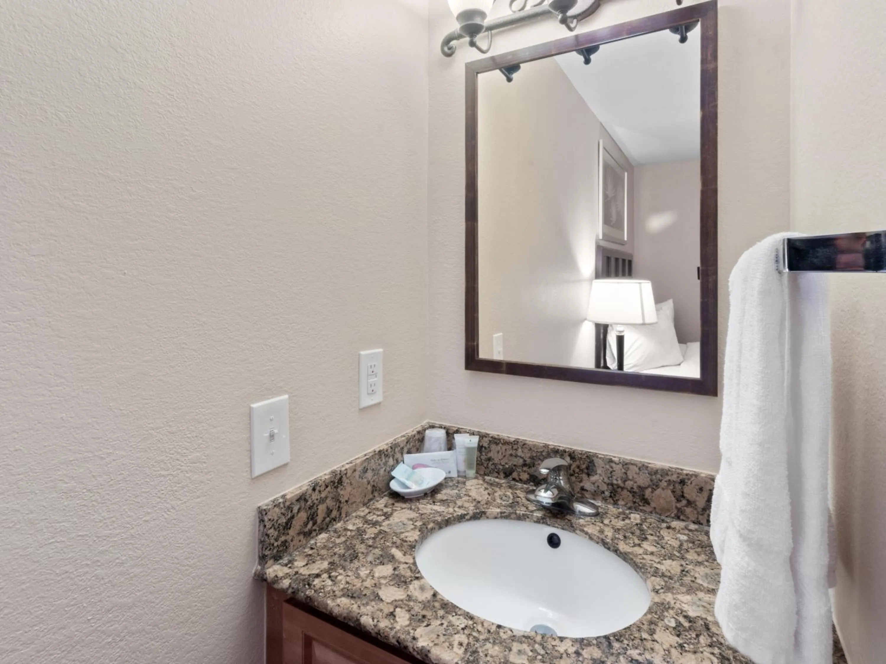 Bathroom in Tilghman Beach and Golf Resort