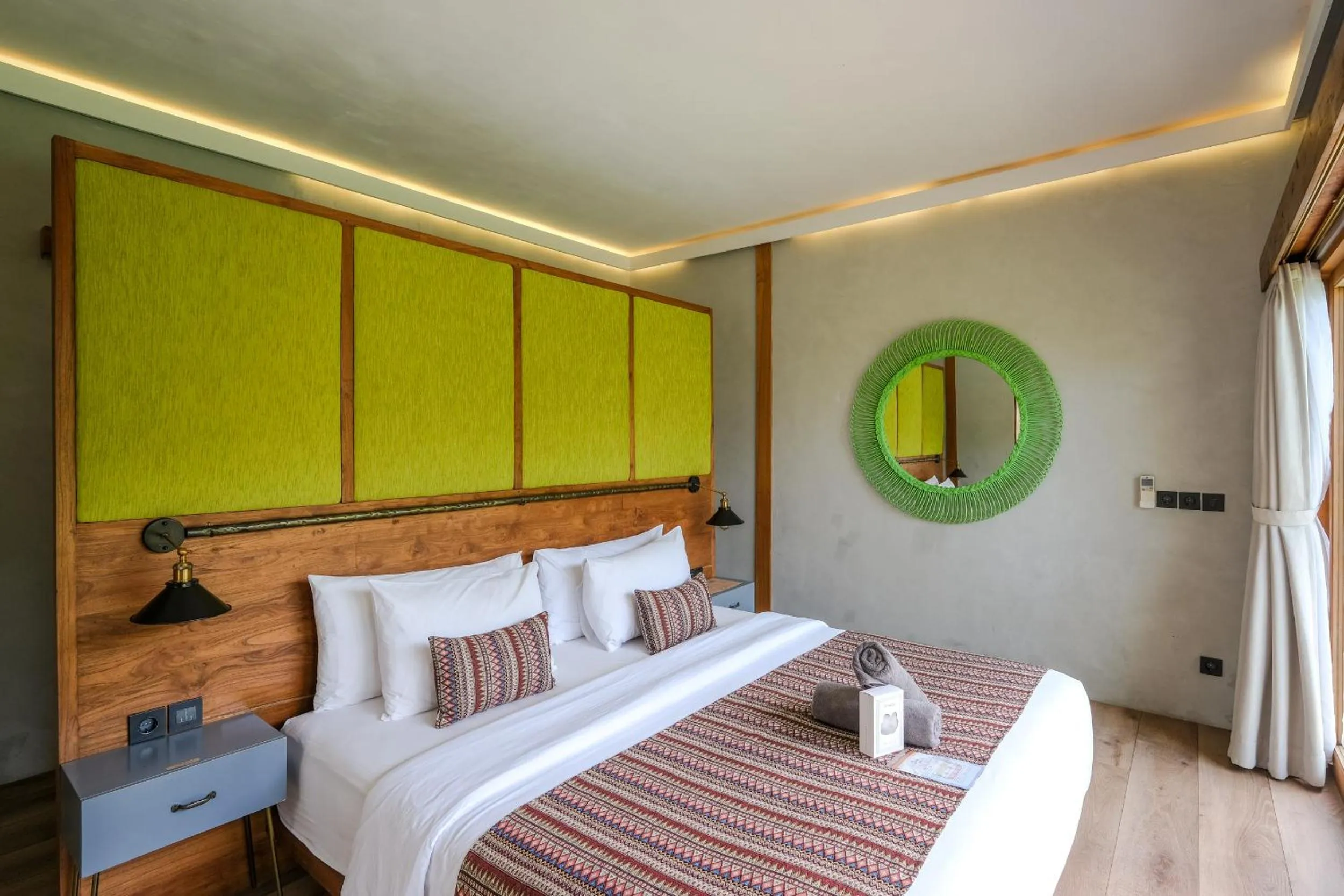 Bed in The Elementum