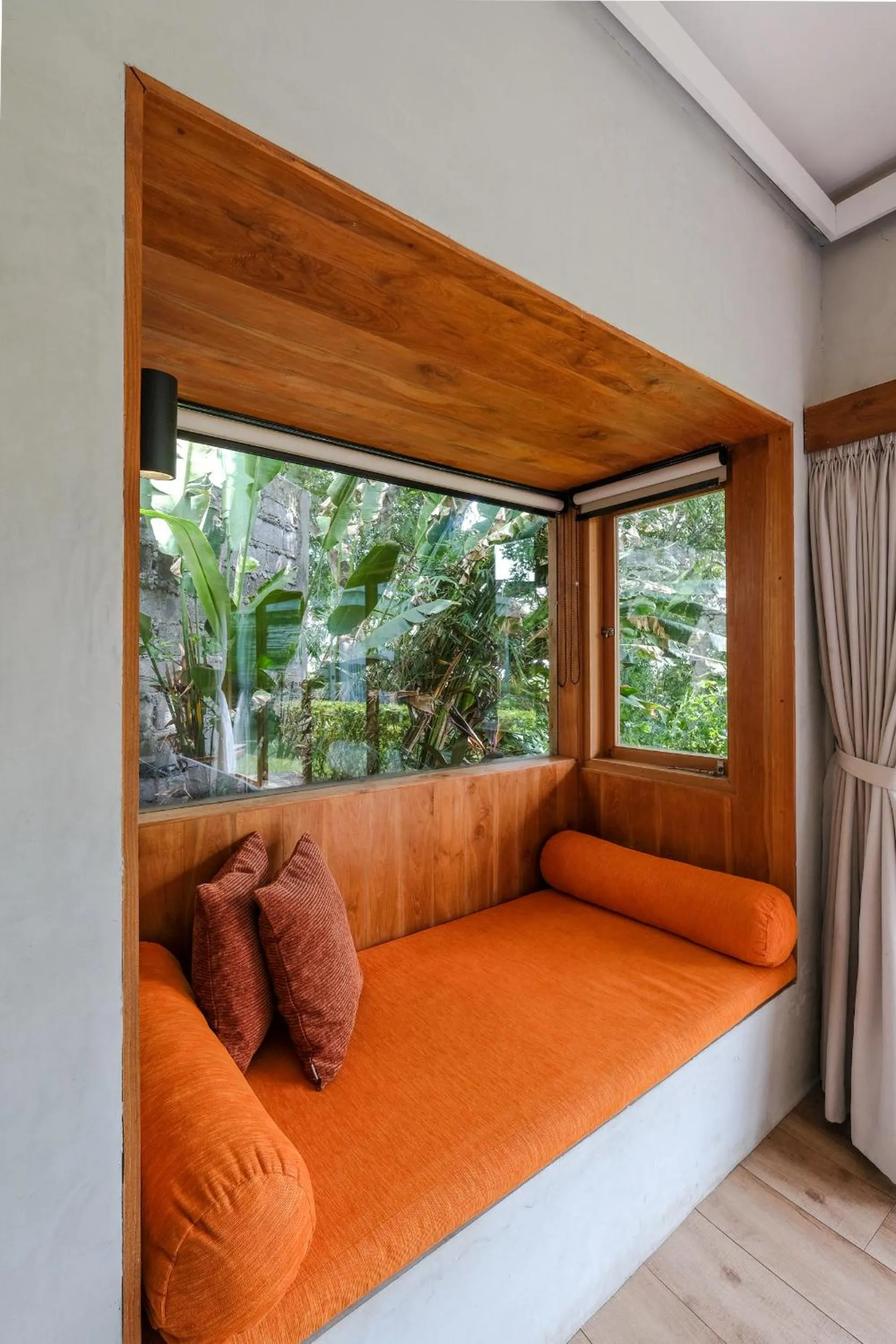 Bedroom, Bed in The Elementum