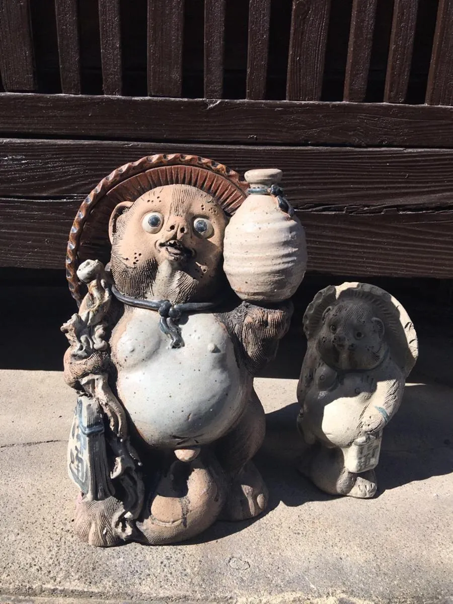 Property building in Nishioji TANUKI