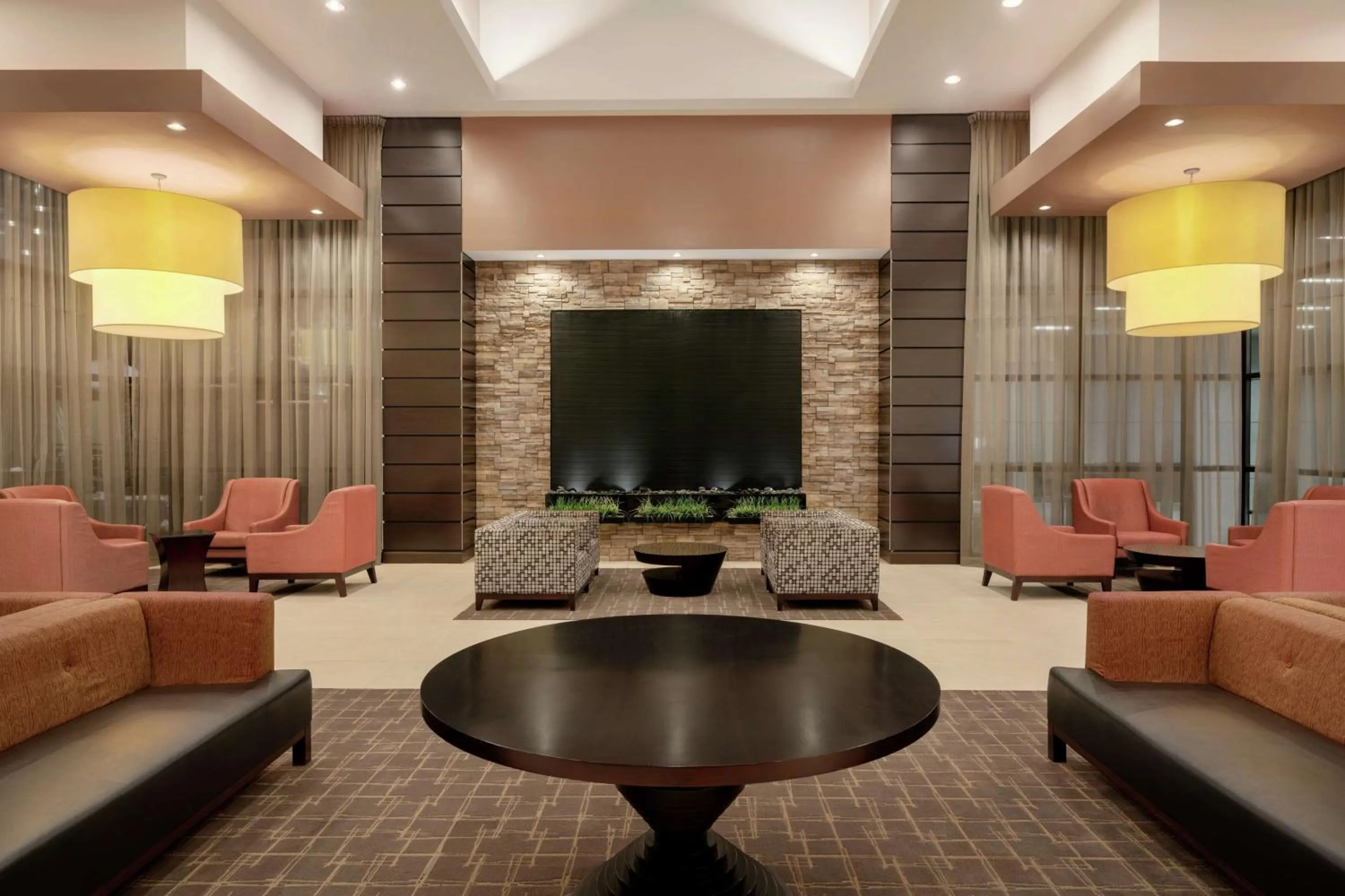Lobby or reception in Embassy Suites by Hilton Salt Lake West Valley City