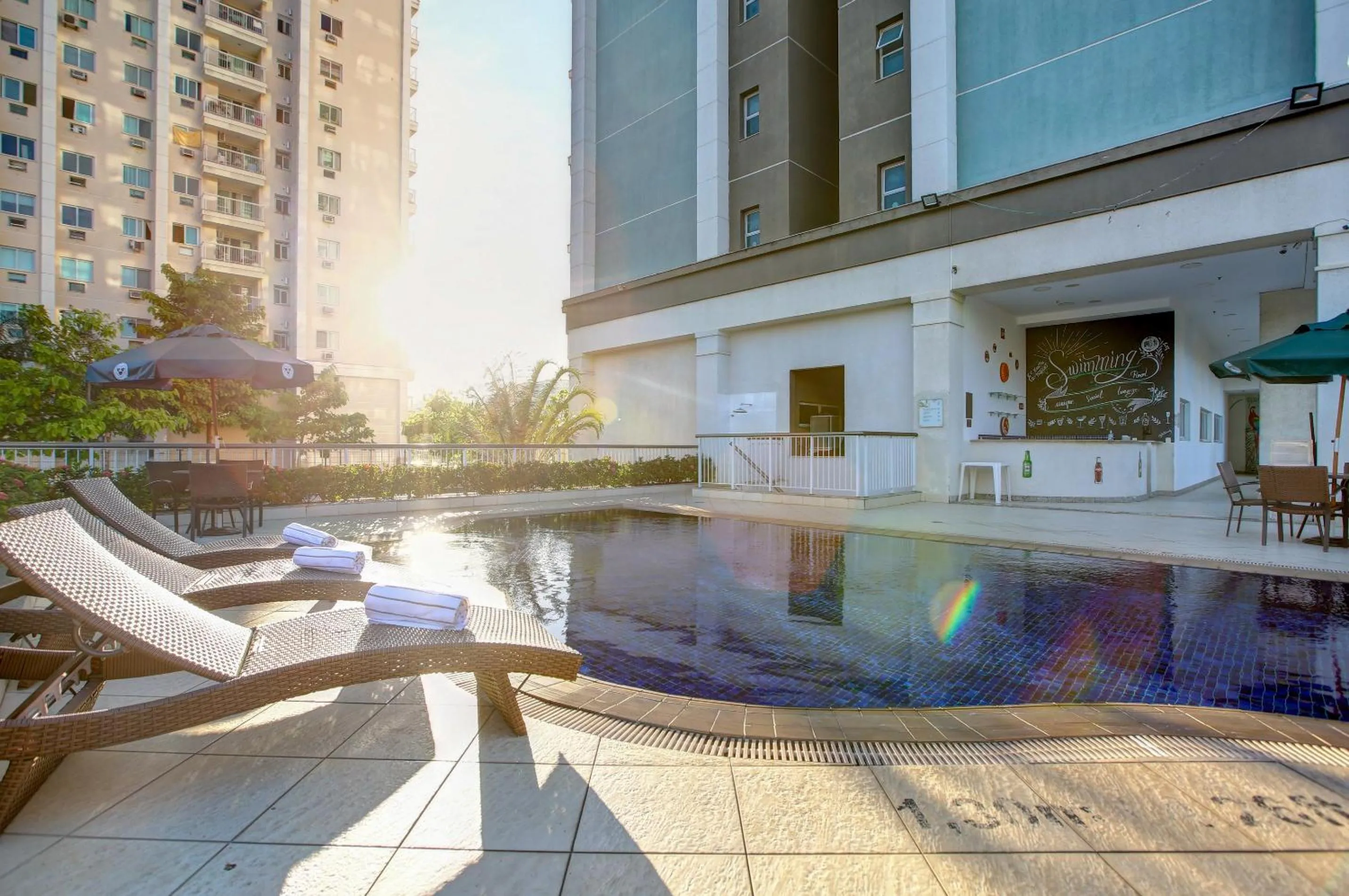 Swimming pool in Quality Rio de Janeiro - Barra da Tijuca