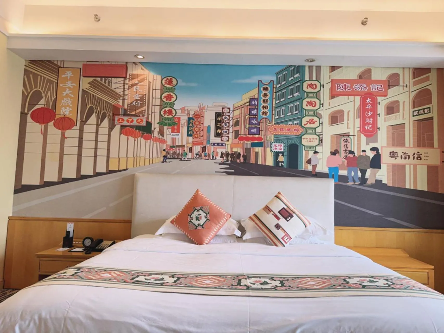 Bed in Baiyun Hotel Guangzhou