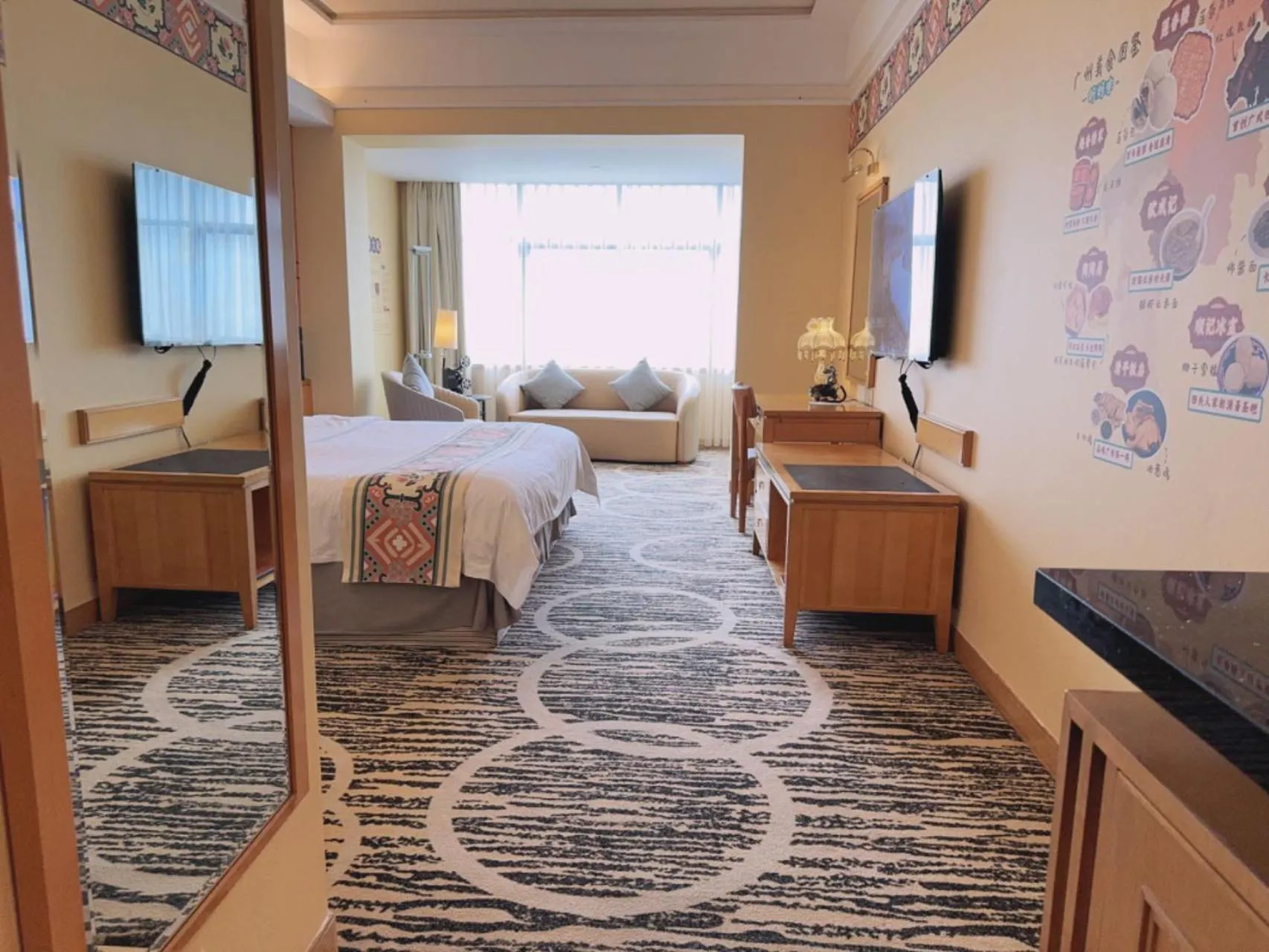 Photo of the whole room, Bed in Baiyun Hotel Guangzhou