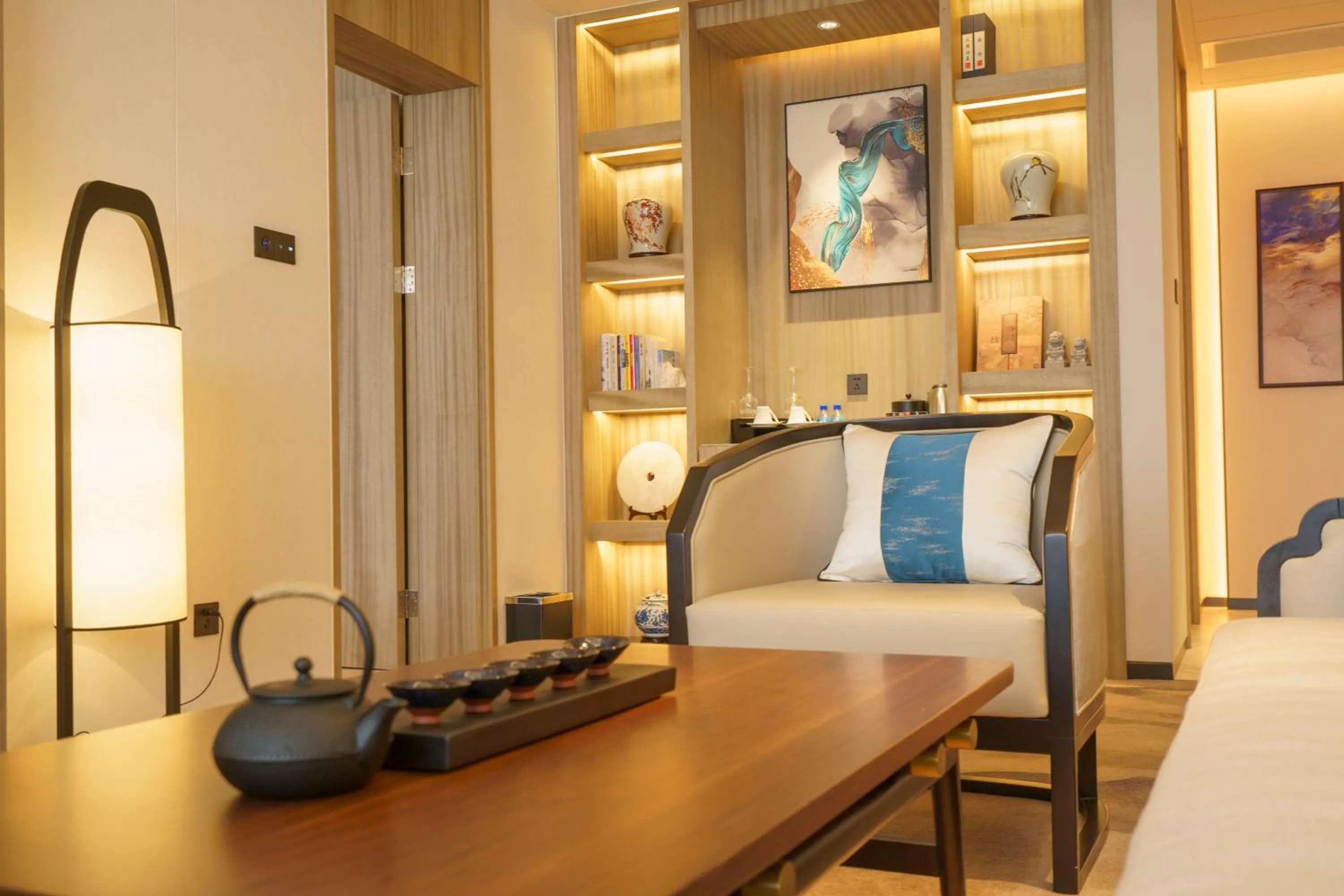 Living room, Bed in Baiyun Hotel Guangzhou