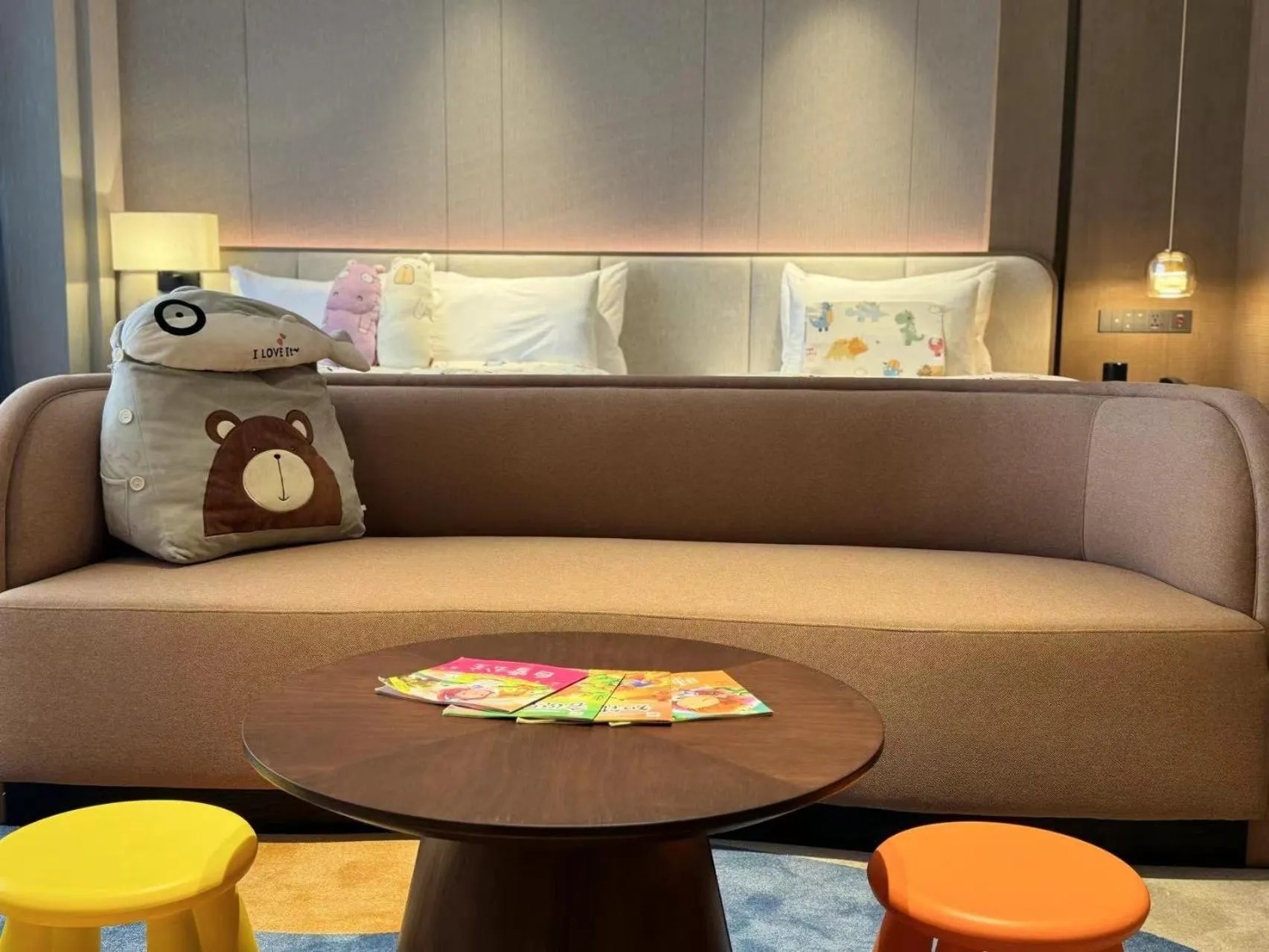 Photo of the whole room in Baiyun Hotel Guangzhou