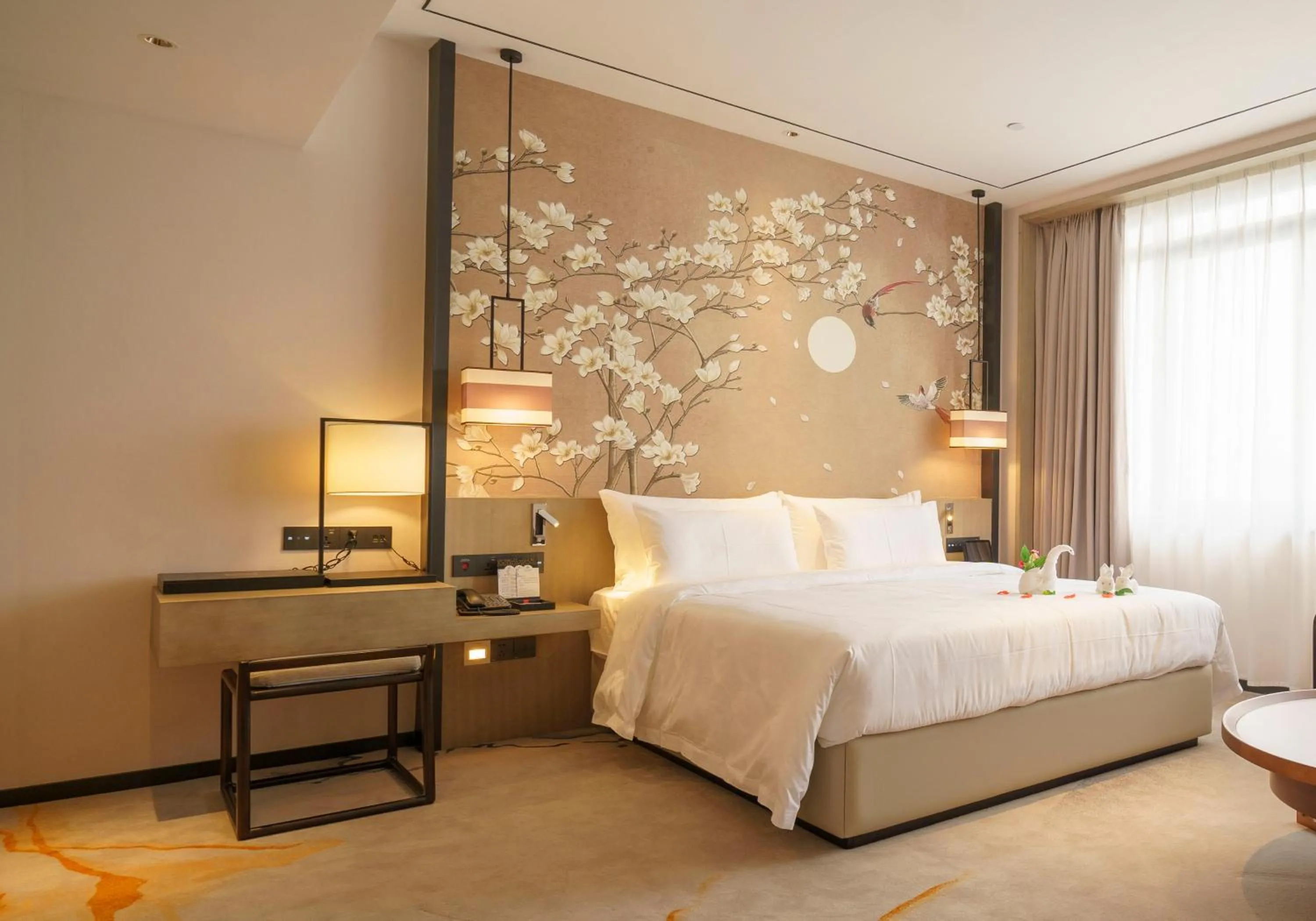 Photo of the whole room, Bed in Baiyun Hotel Guangzhou