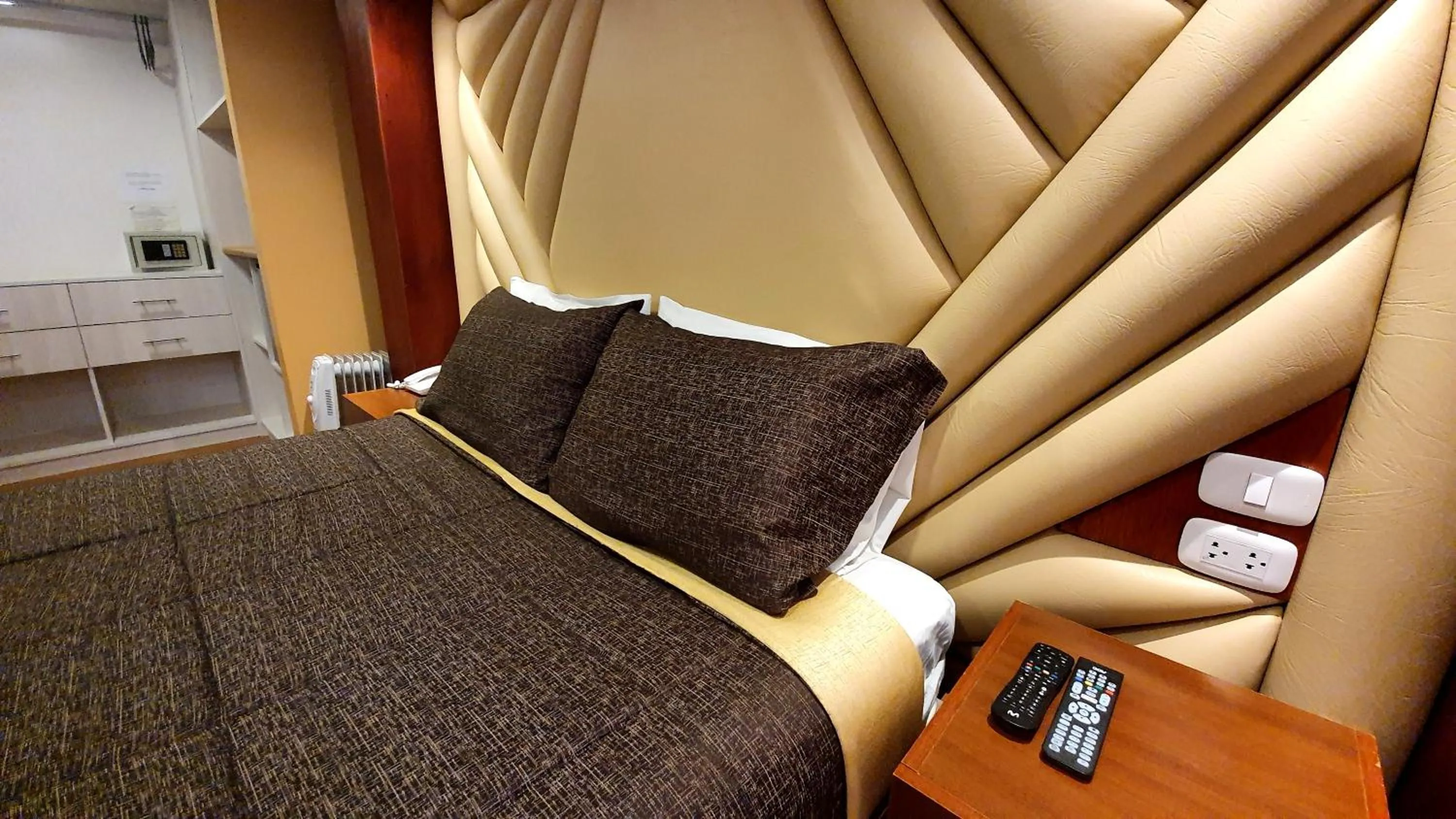 Bed in El Mariscal Cusco