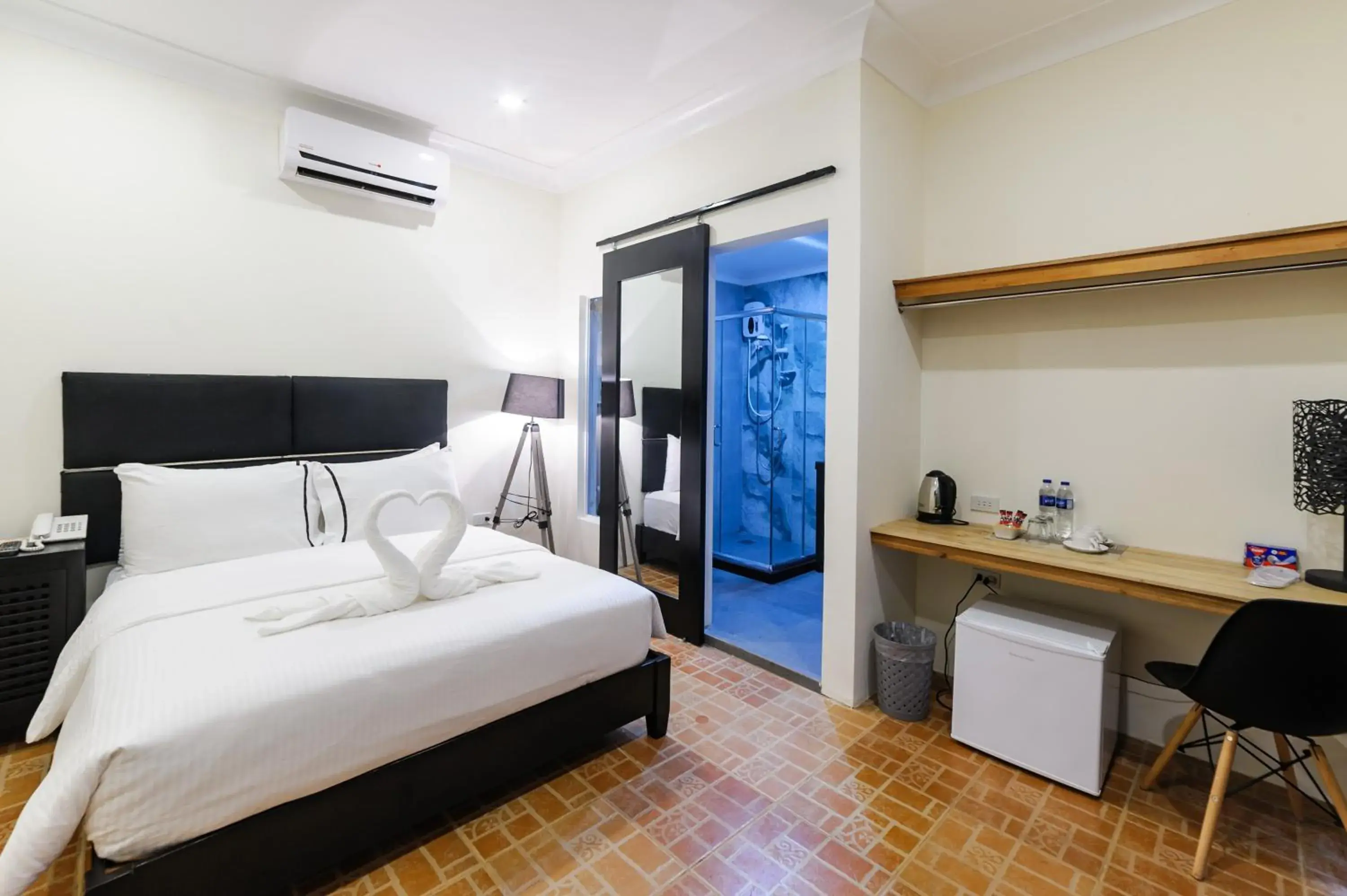 Standard Double Room in Mario Dive Resort Standard Double Room in Mario Dive Resort