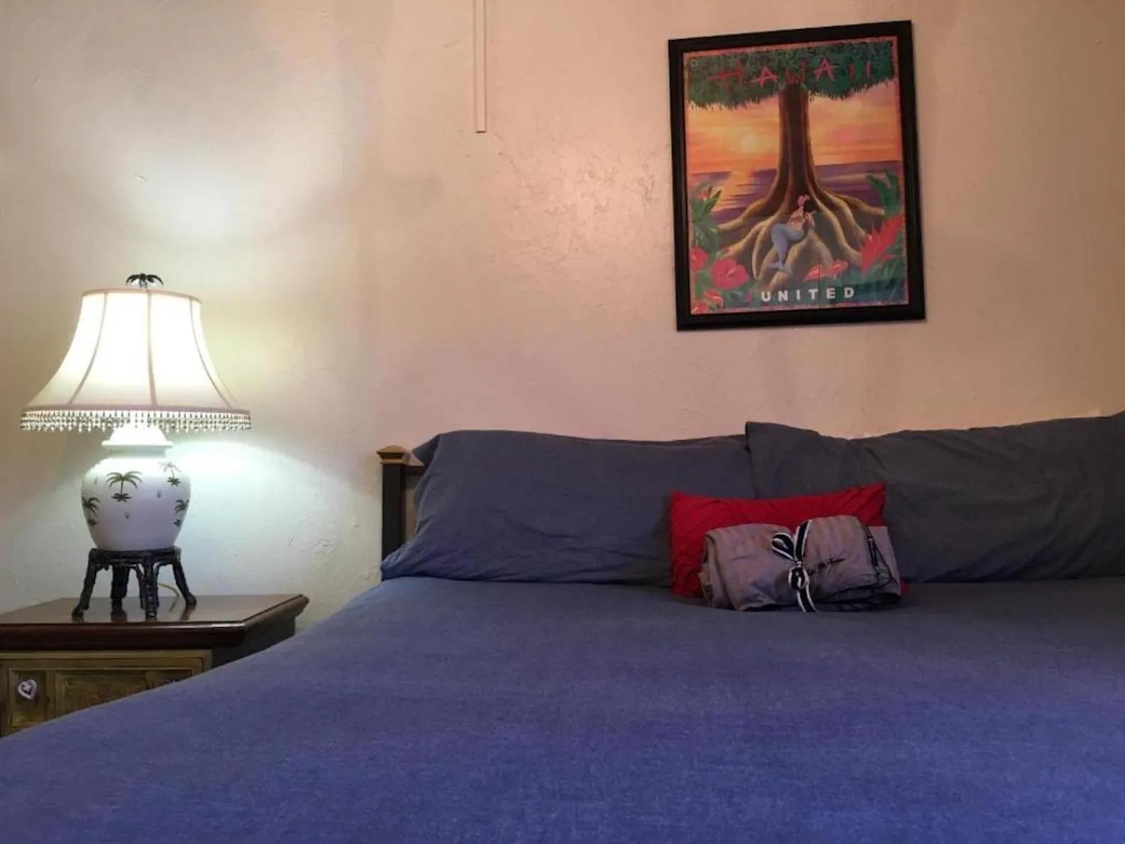 Bed in The Viking Lodge - Downtown Winter Park Colorado