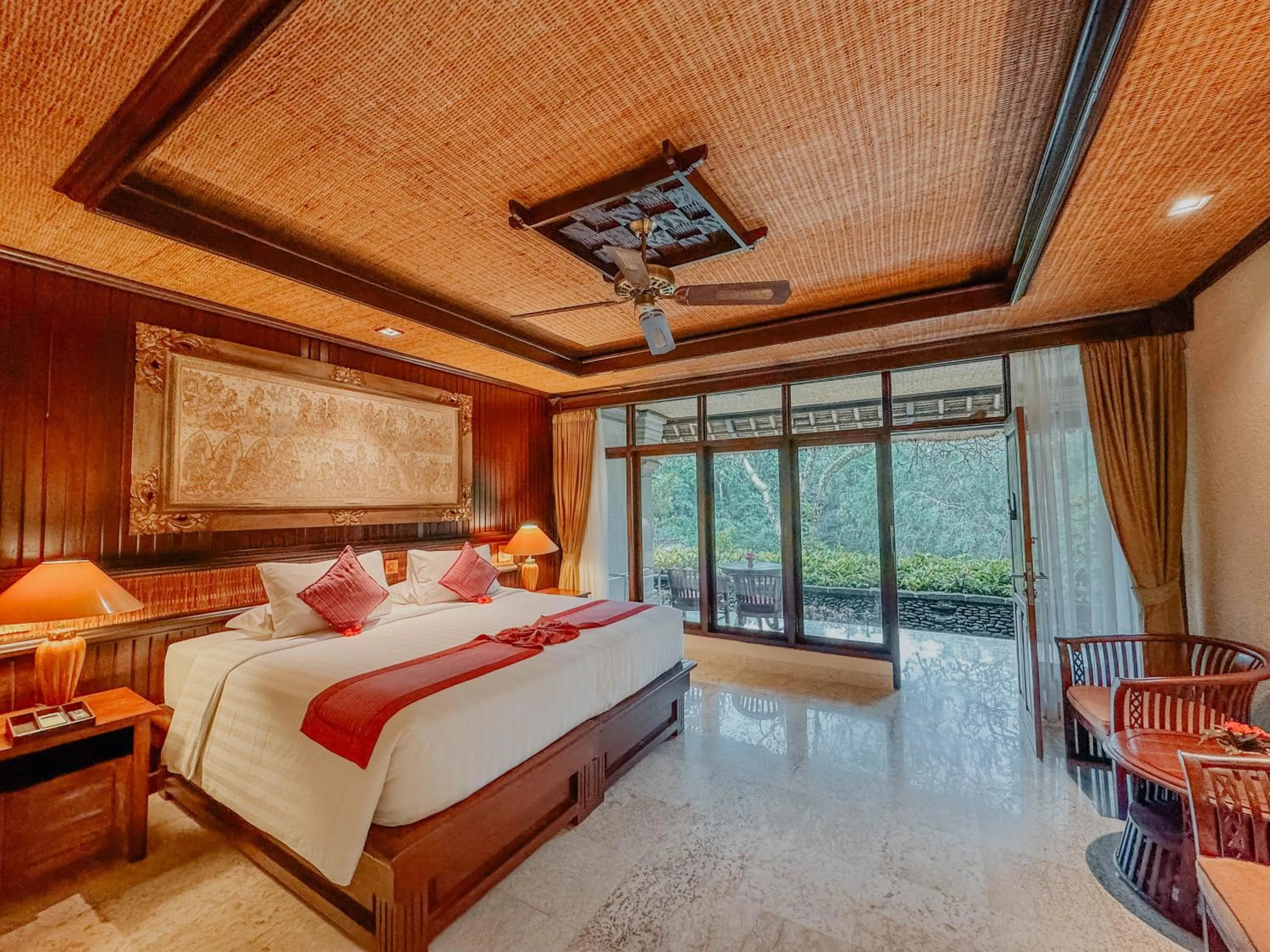 Bed in Hotel Tjampuhan Spa