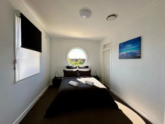 Bed in The Lakes Hotel