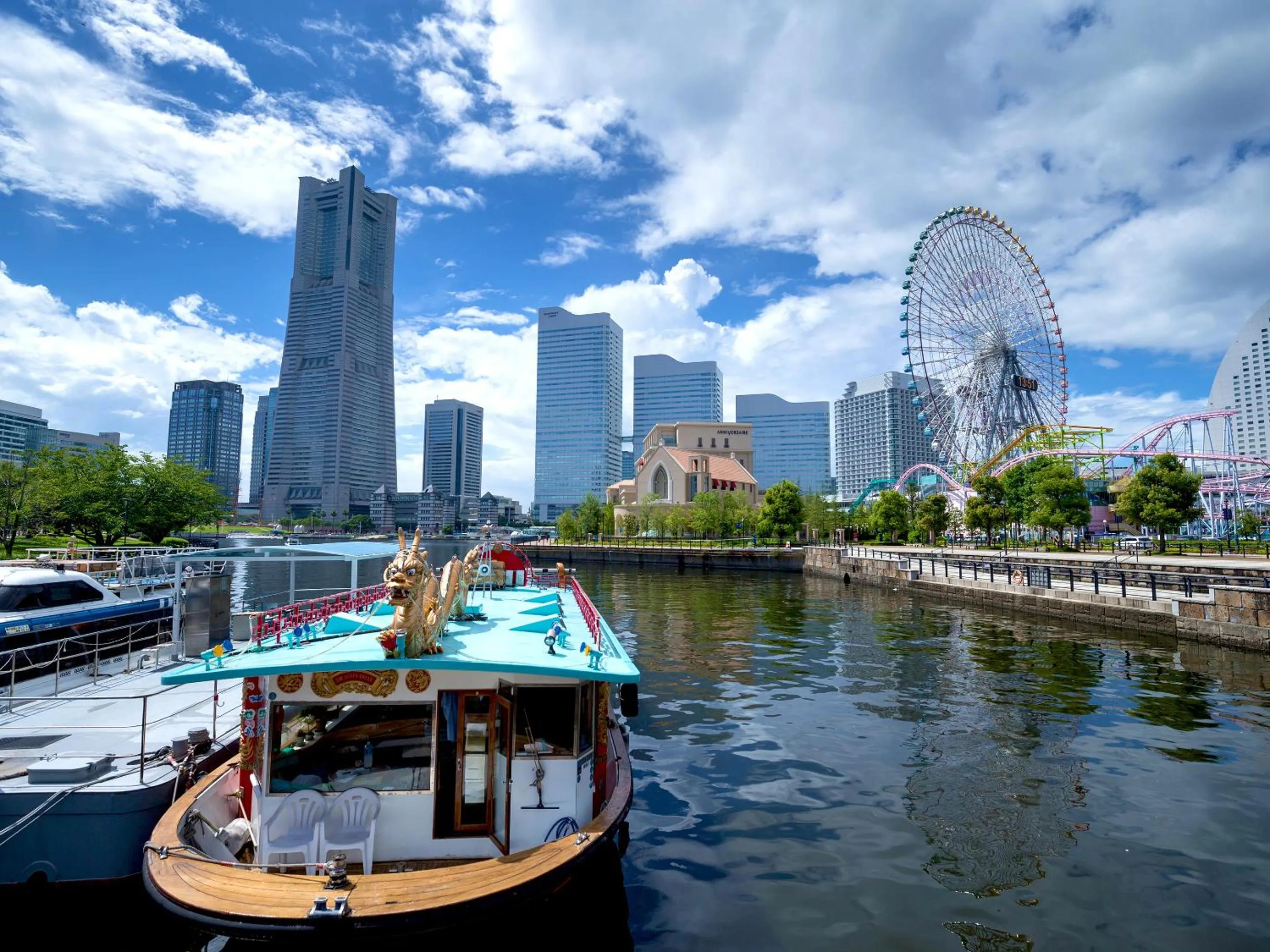 Nearby landmark in Navios Yokohama