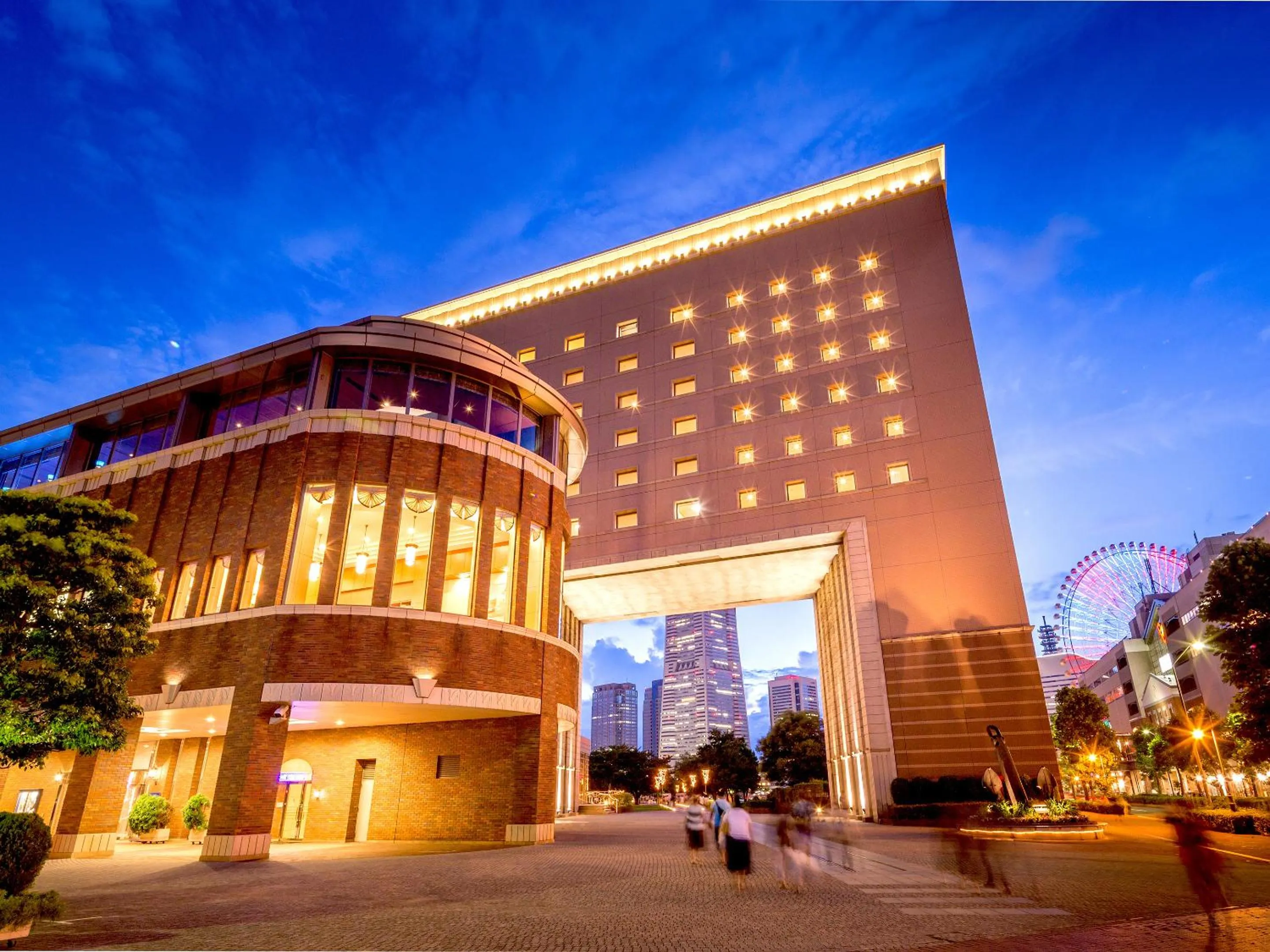 Property building in Navios Yokohama