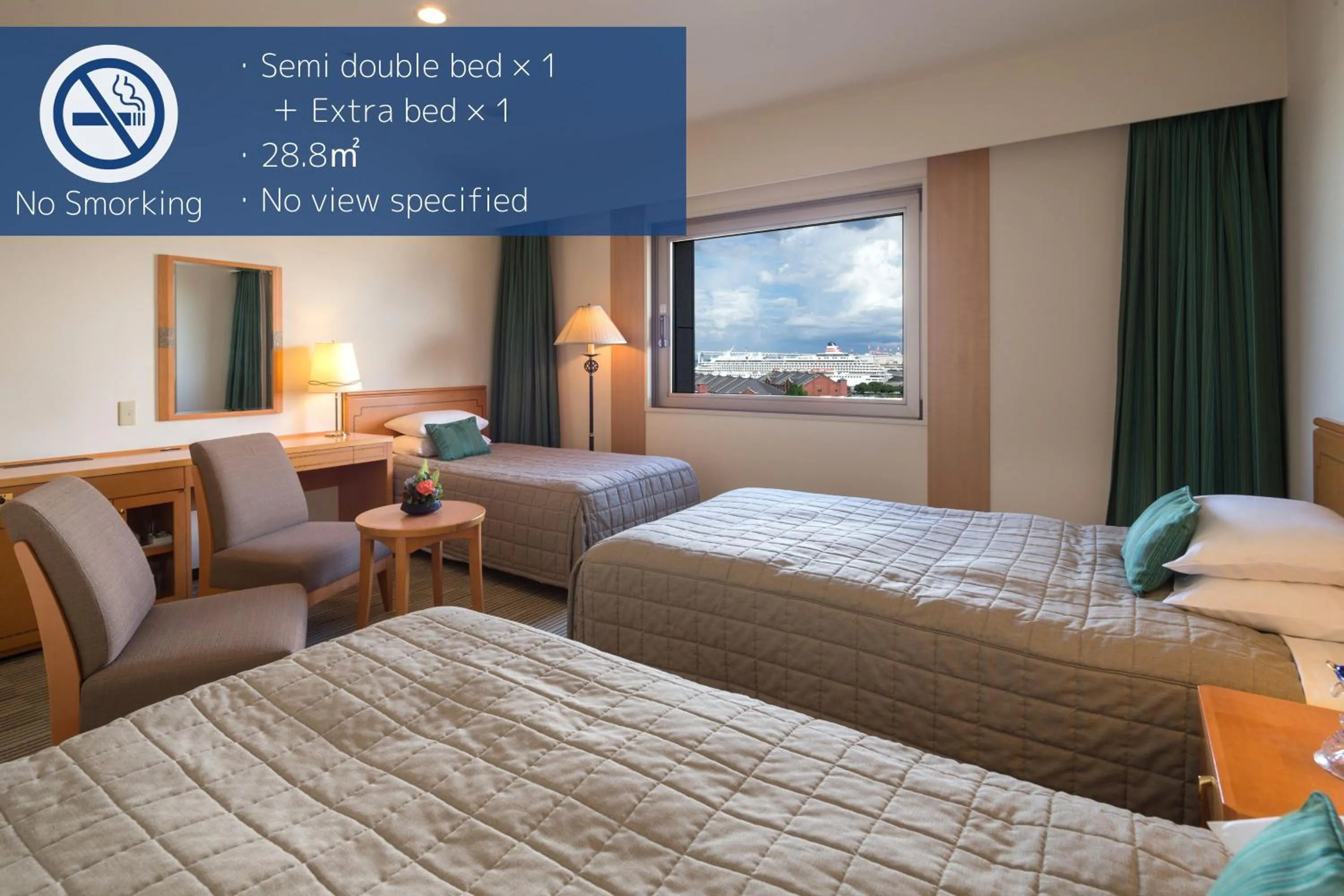 Photo of the whole room, Bed in Navios Yokohama