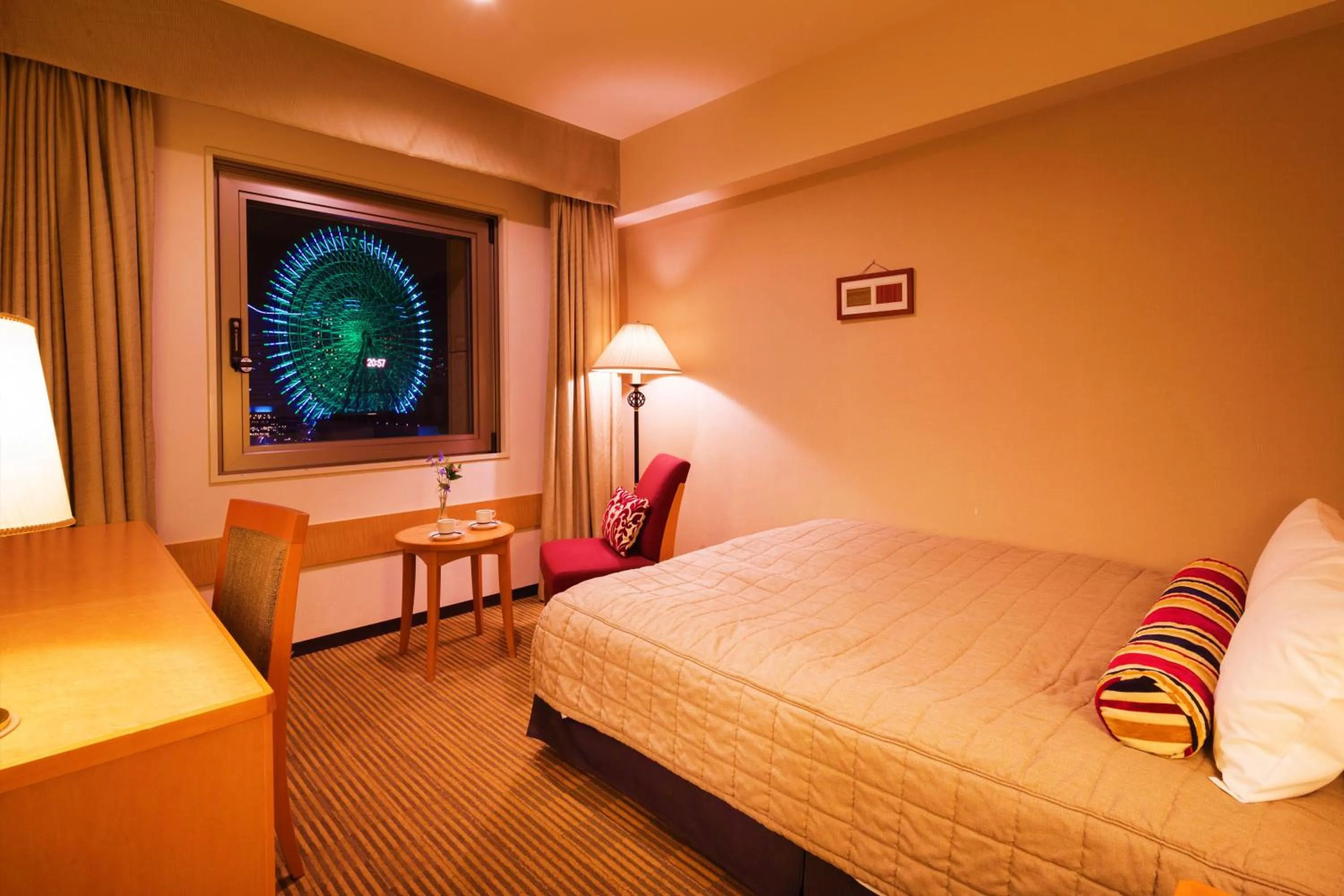 Photo of the whole room, Bed in Navios Yokohama