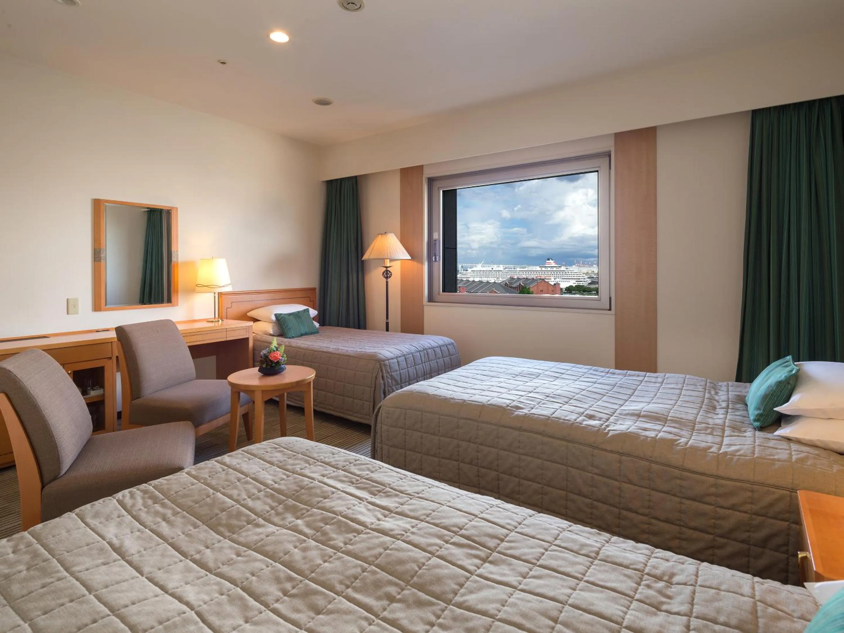 Photo of the whole room, Bed in Navios Yokohama