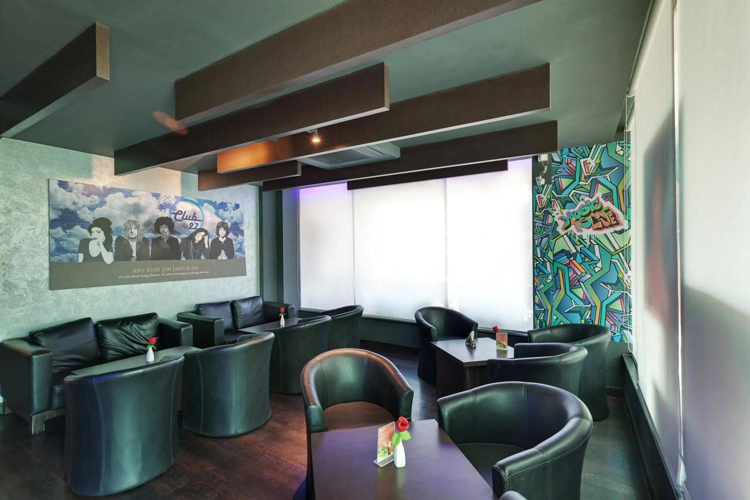 Lounge or bar in Whispering Palms Hotel Jaipur