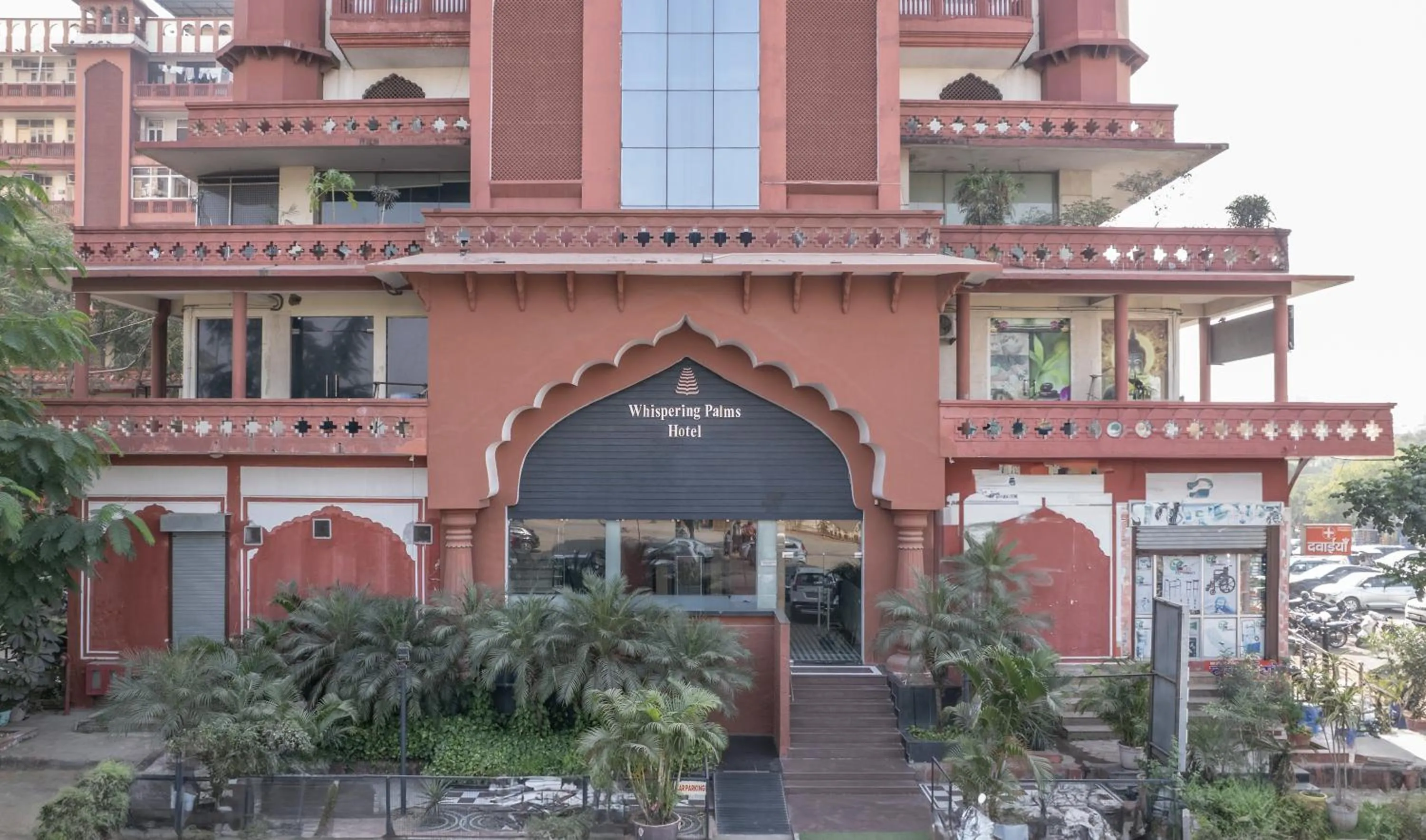 Facade/entrance in Whispering Palms Hotel Jaipur