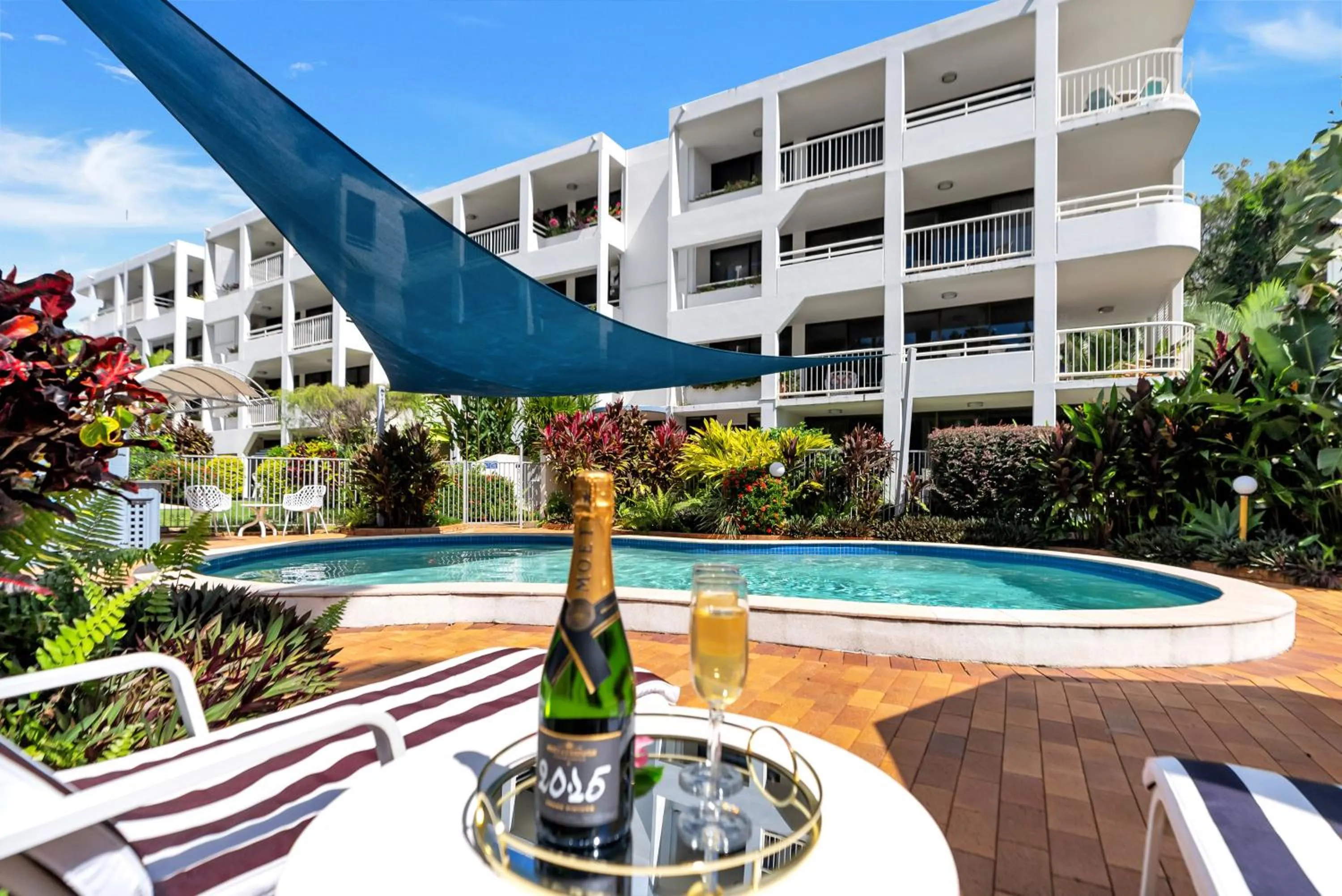 Swimming pool in Argosy On The Beach