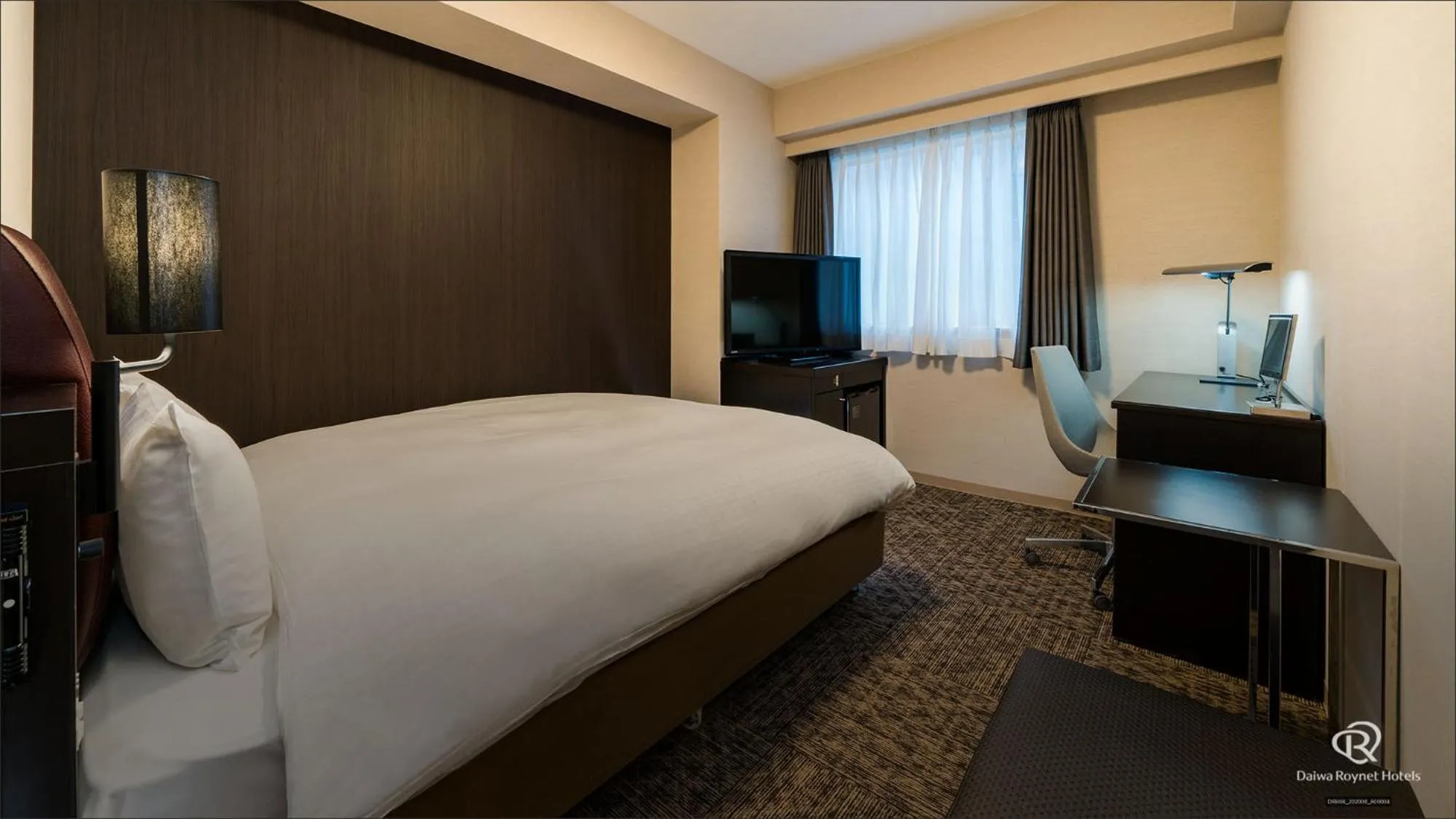 Bed in Daiwa Roynet Hotel Nagoya Eki Mae