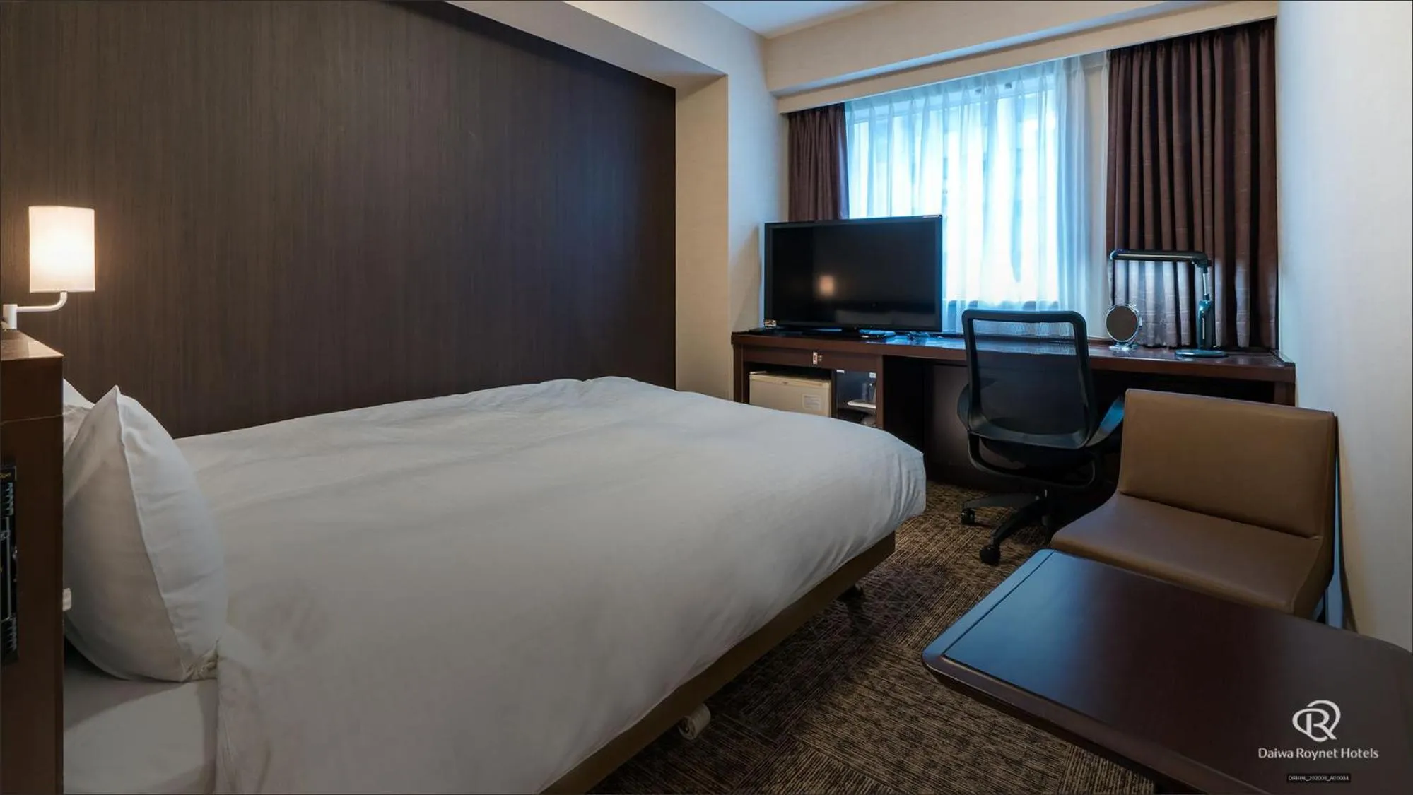 Bed in Daiwa Roynet Hotel Nagoya Eki Mae