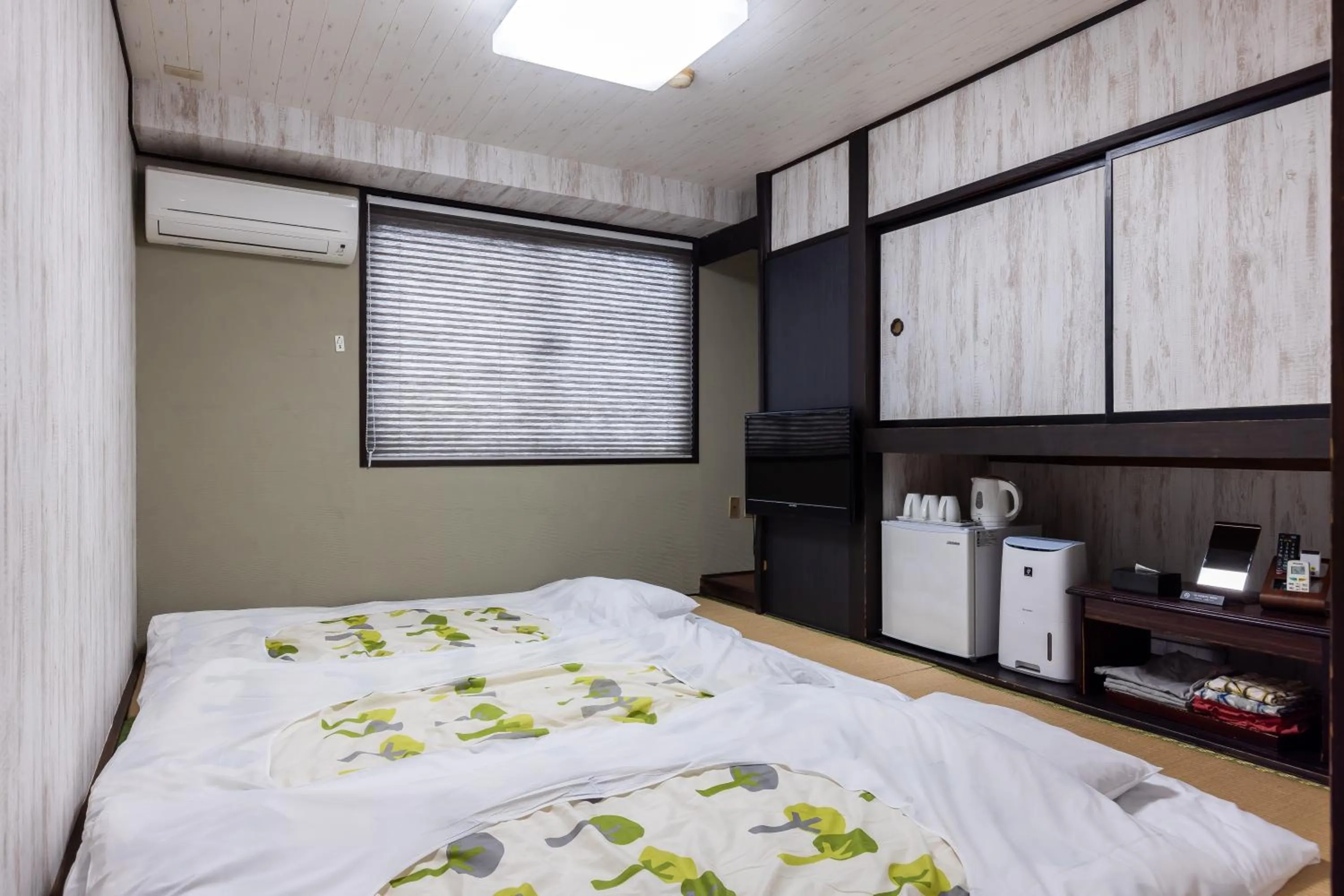 Photo of the whole room, Bed in Select Inn Fujisan Gotemba
