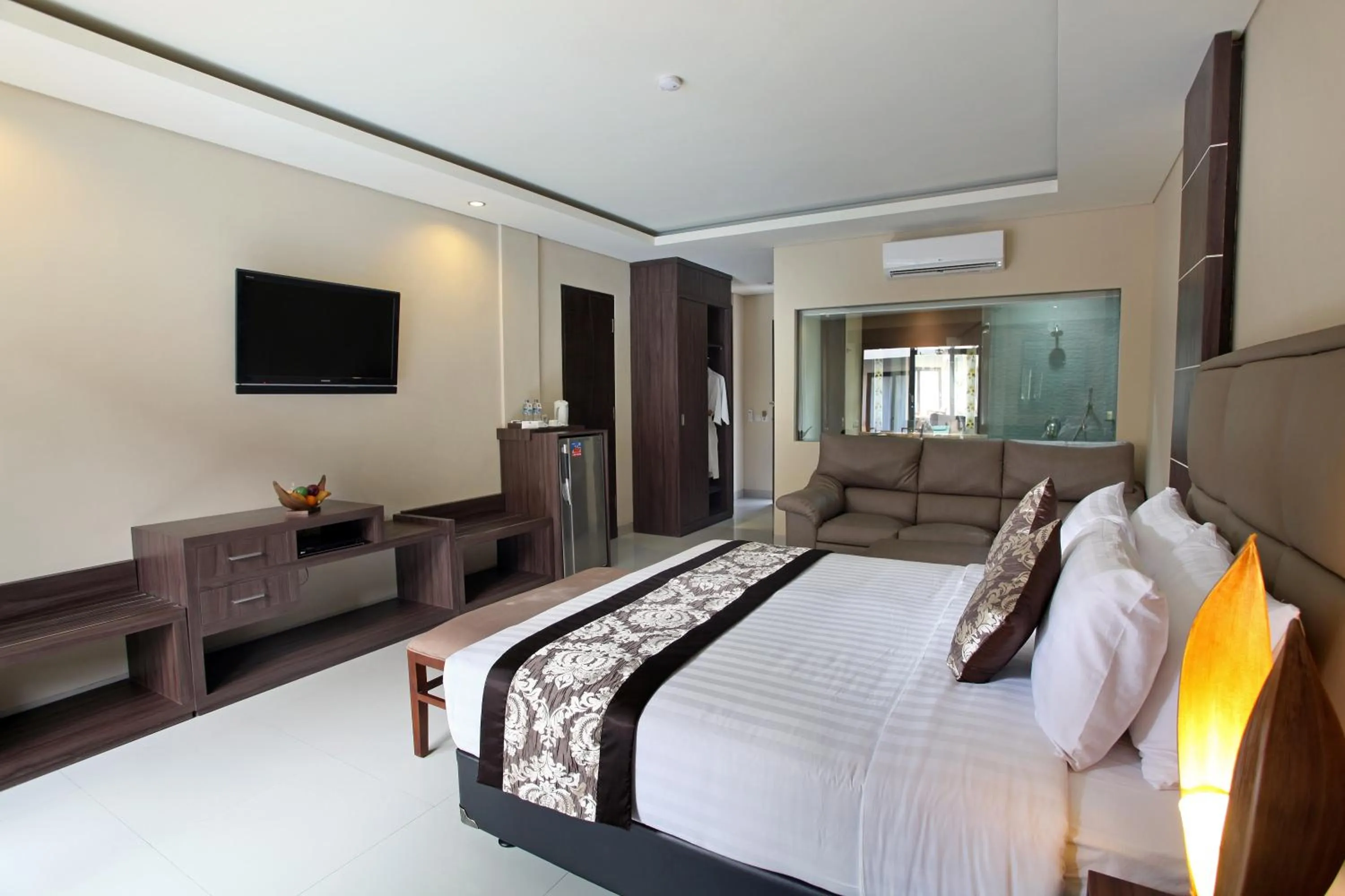 Photo of the whole room, Bed in d'Penjor Seminyak