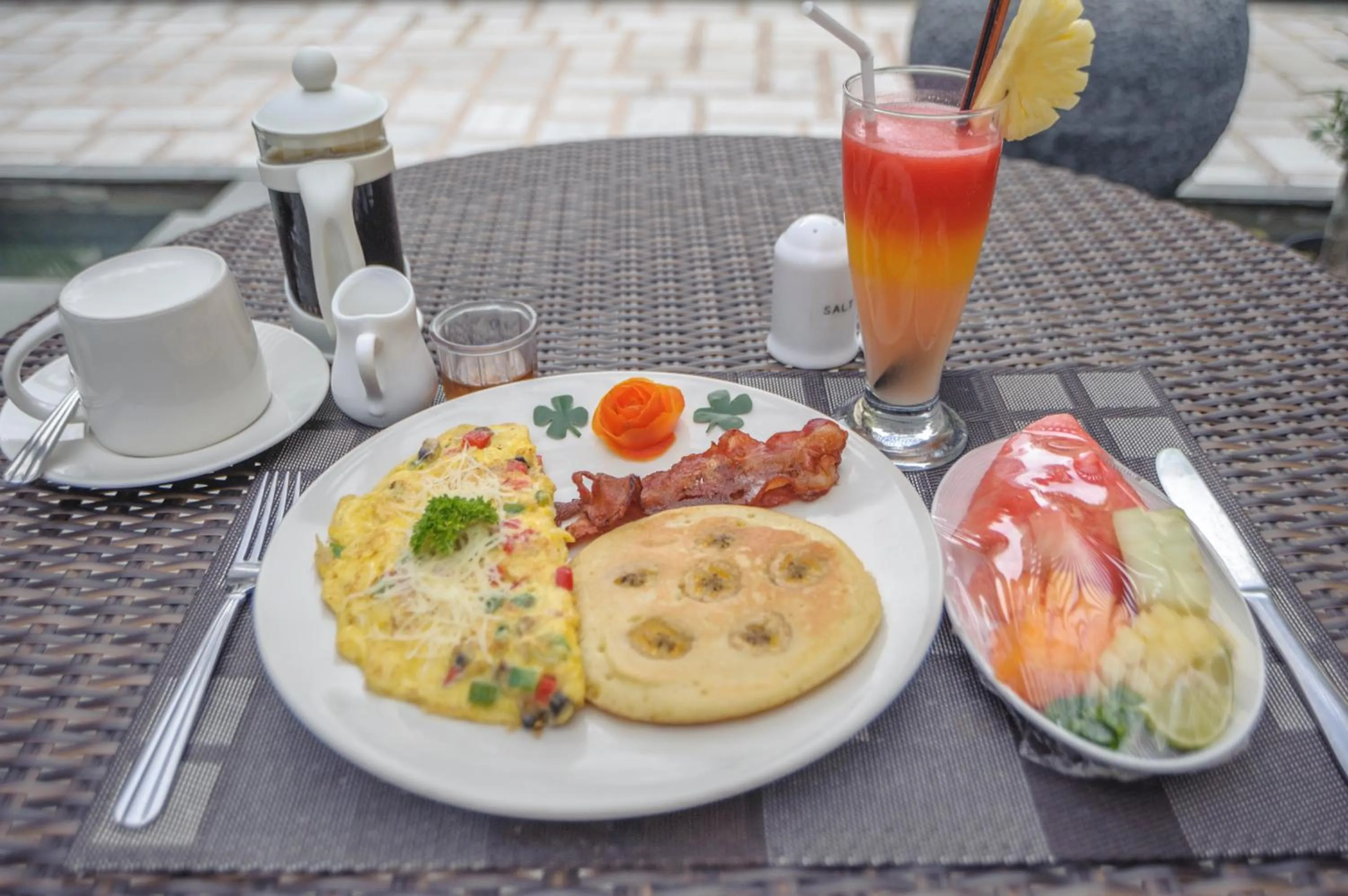 Food and drinks in d'Penjor Seminyak