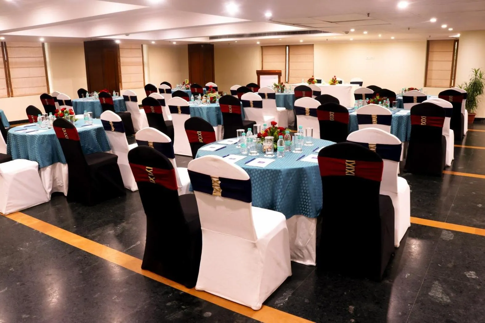 Banquet/Function facilities in Le Lac Sarovar Portico- Ranchi