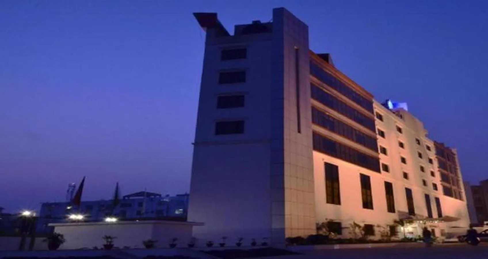 Le Lac Sarovar Portico- Ranchi