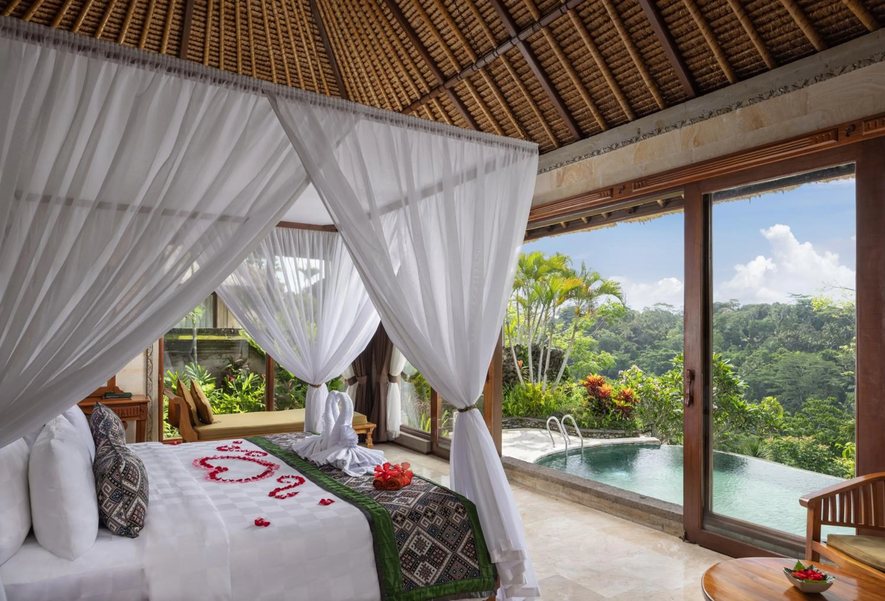 Bed in The Royal Pita Maha