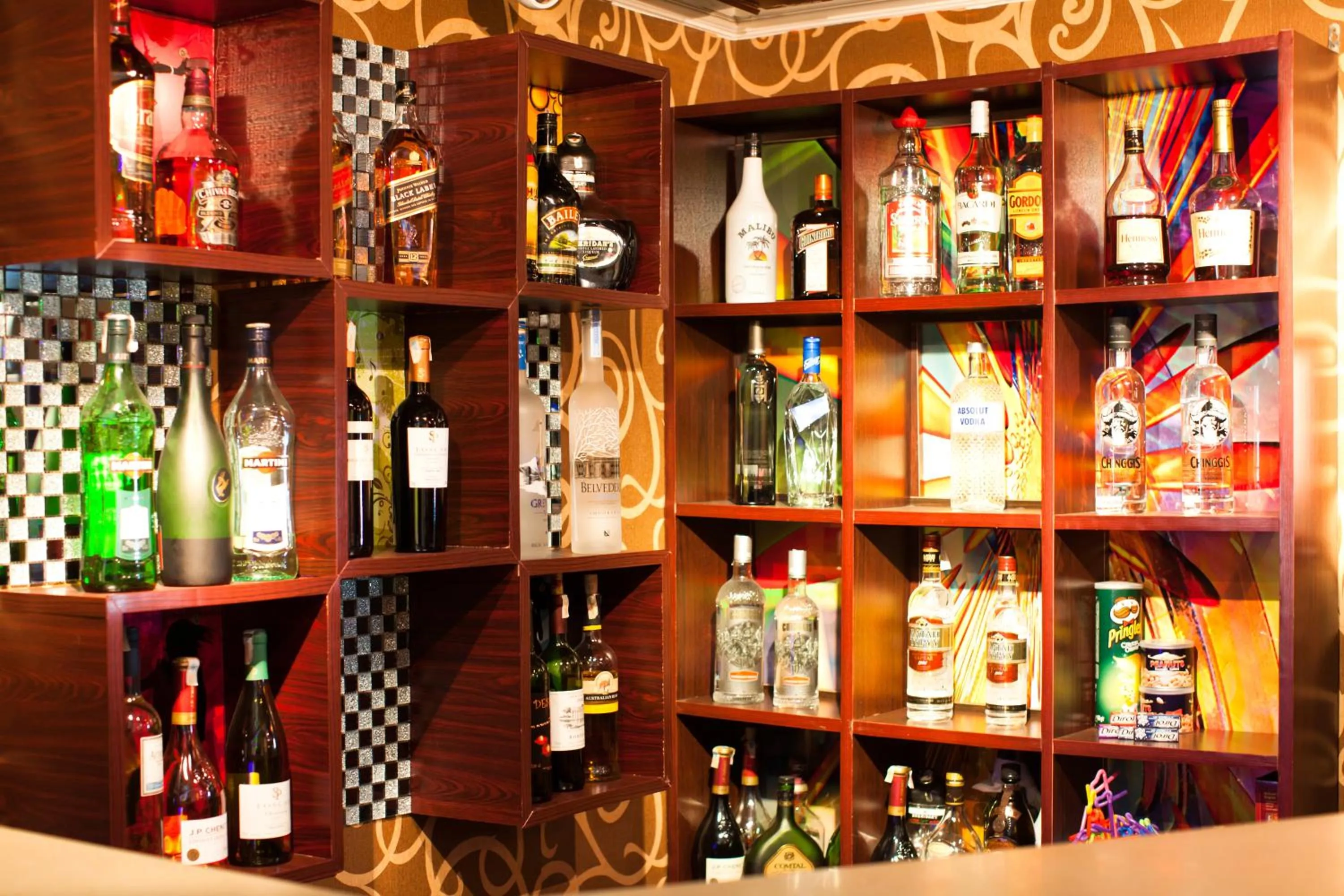 Lounge or bar in New West Hotel