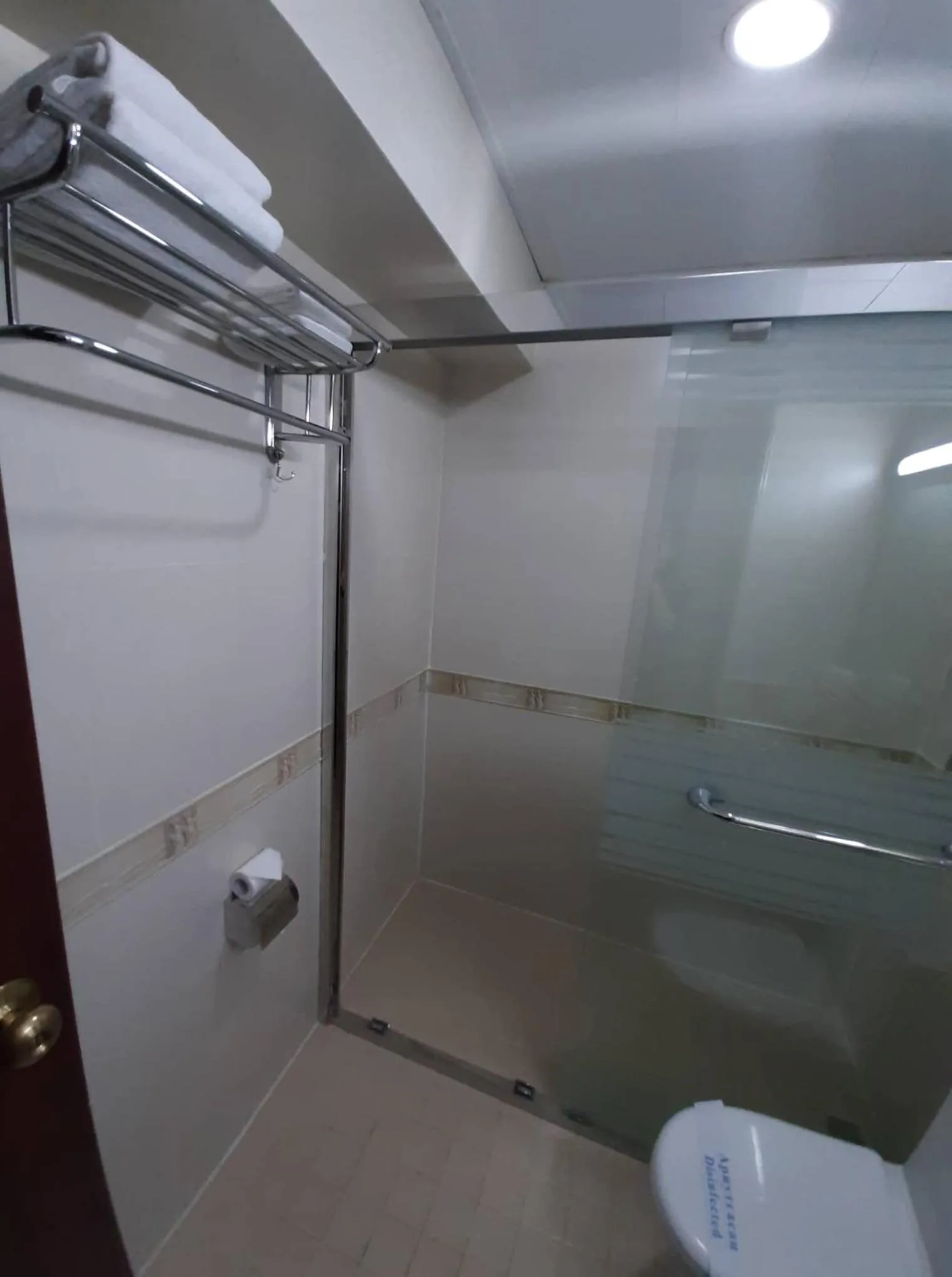 Bathroom in New West Hotel