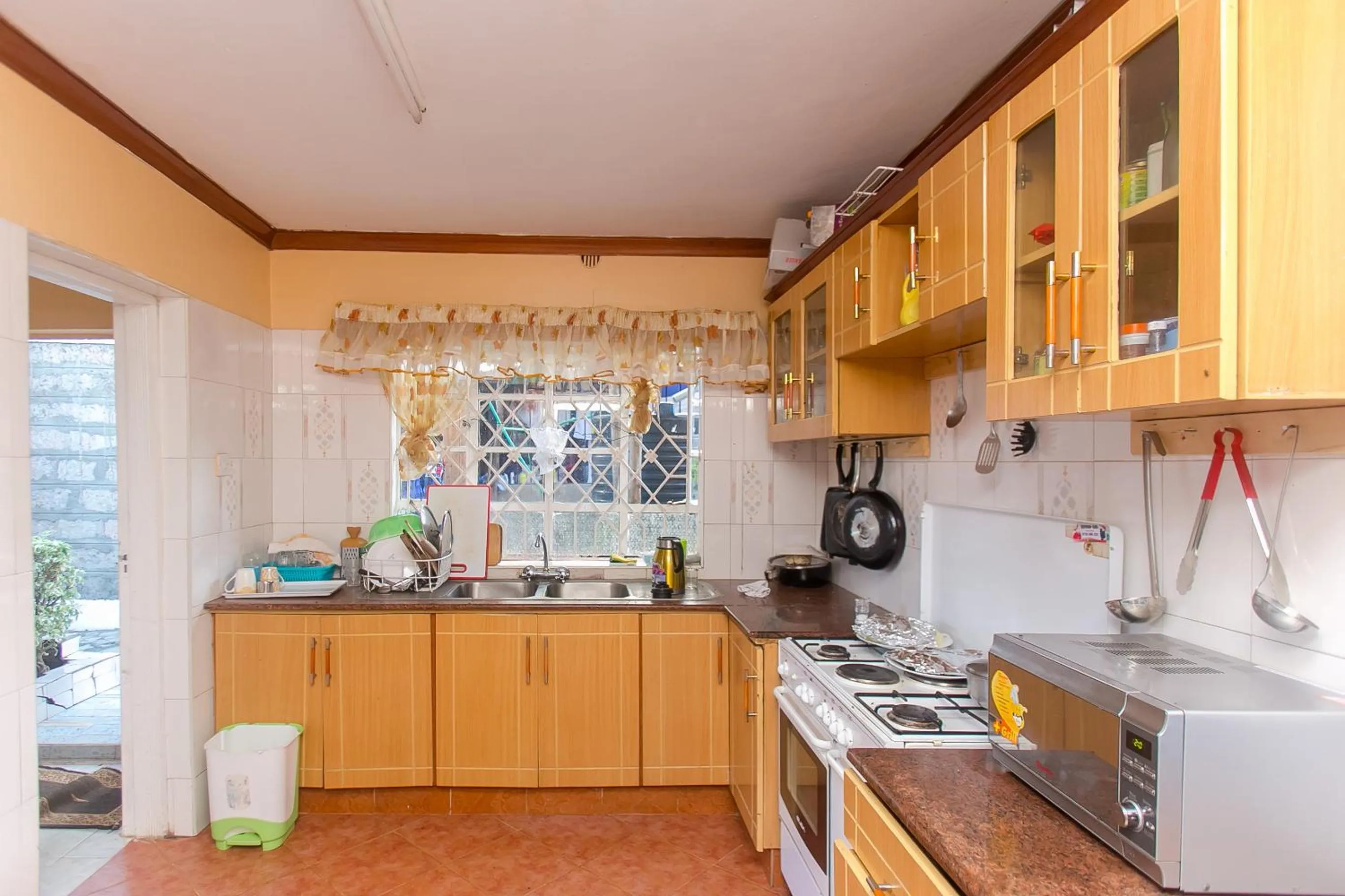 Kitchen or kitchenette in Zarita Boutique Hotel