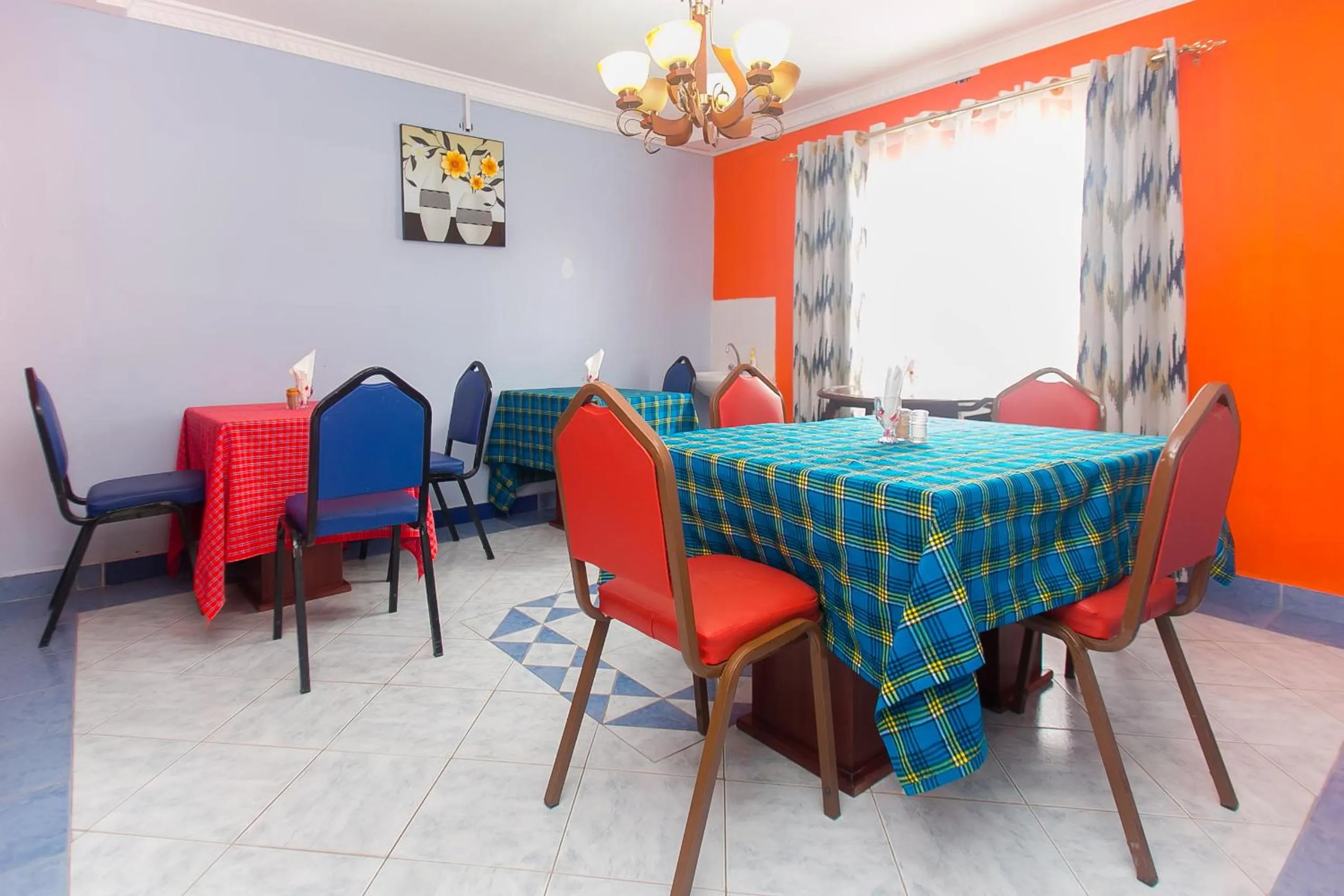 Restaurant/places to eat in Zarita Boutique Hotel