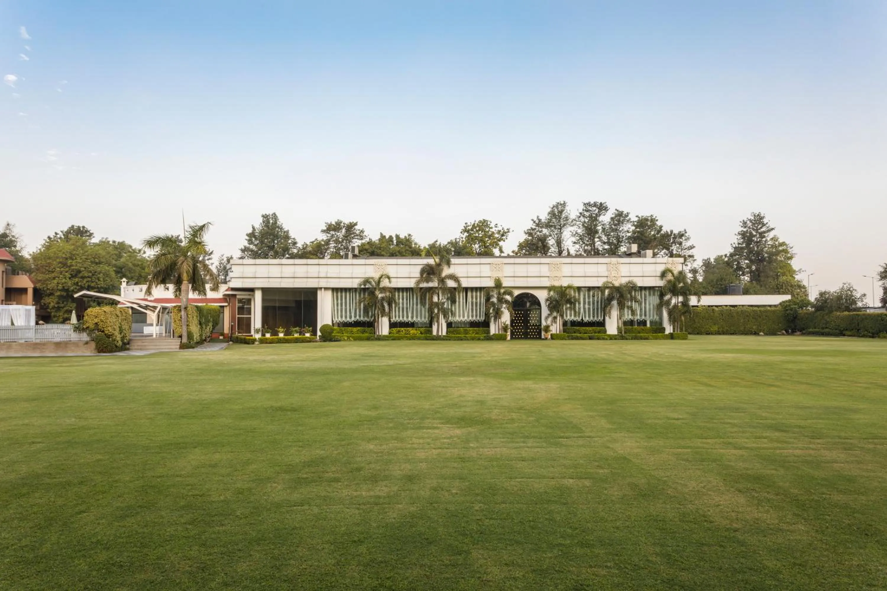 Property building in Spara Boutique Resort