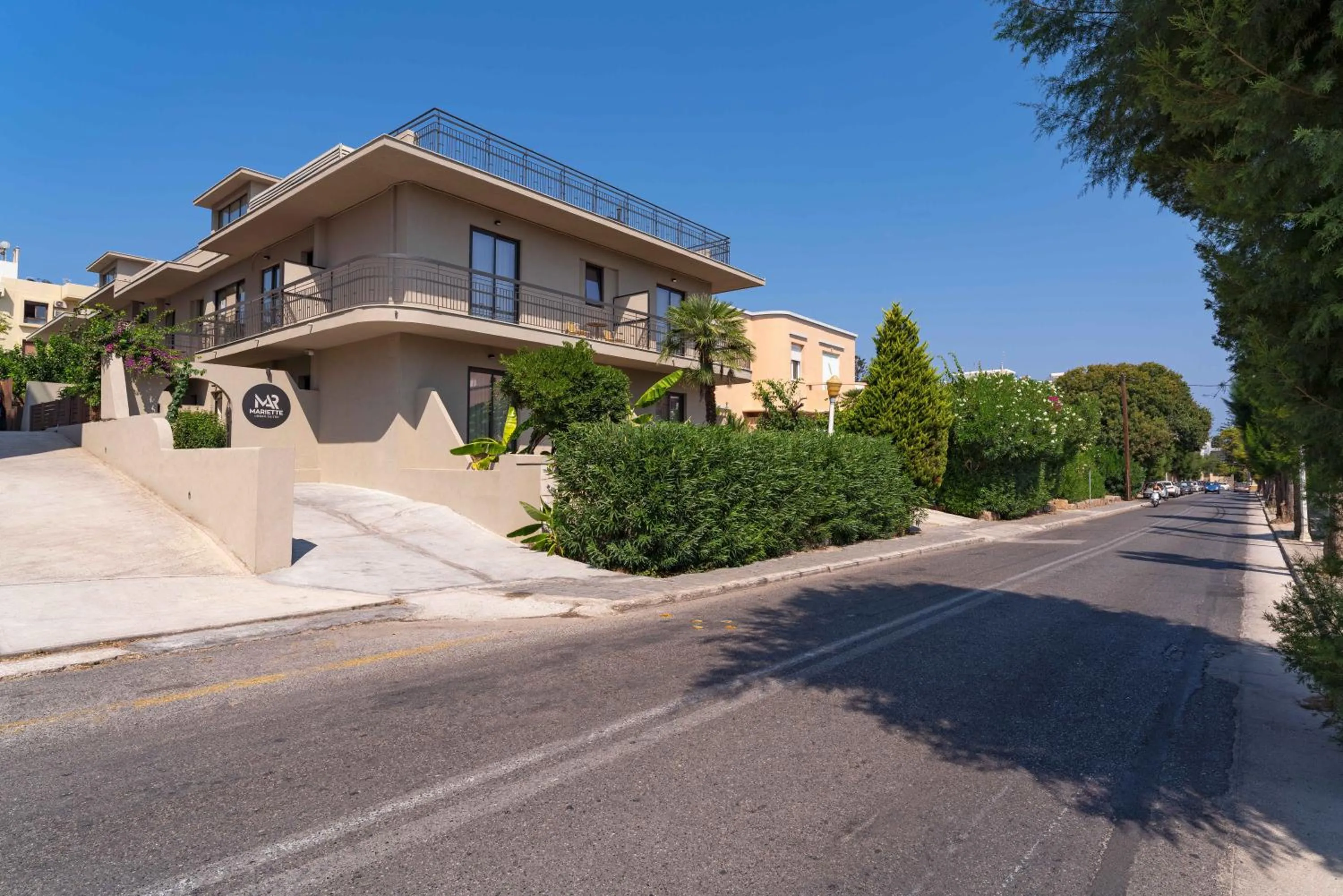 Facade/entrance in Mariette Rhodes Urban Suites