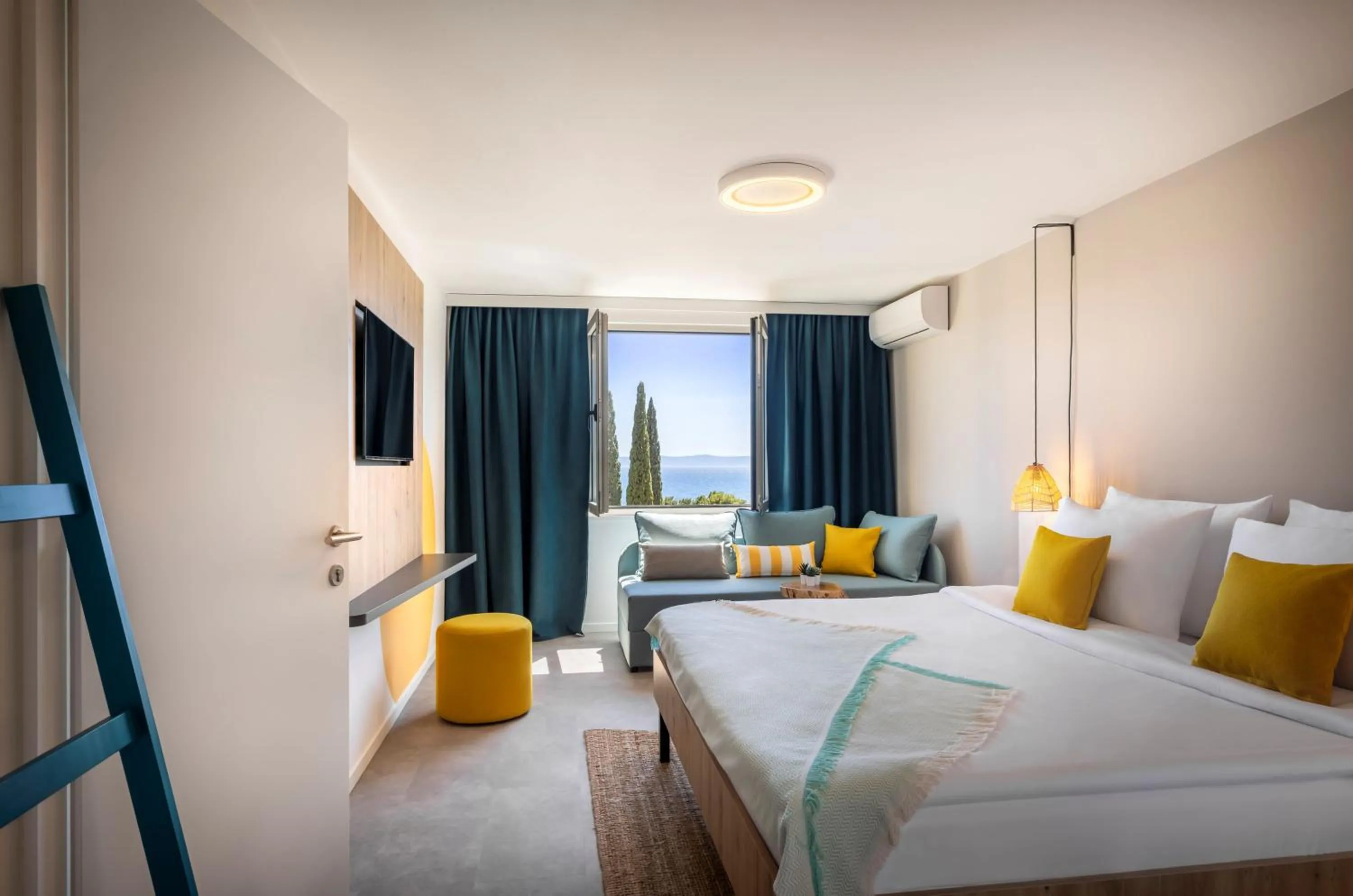 Bedroom, Bed in Sunny Makarska by Valamar
