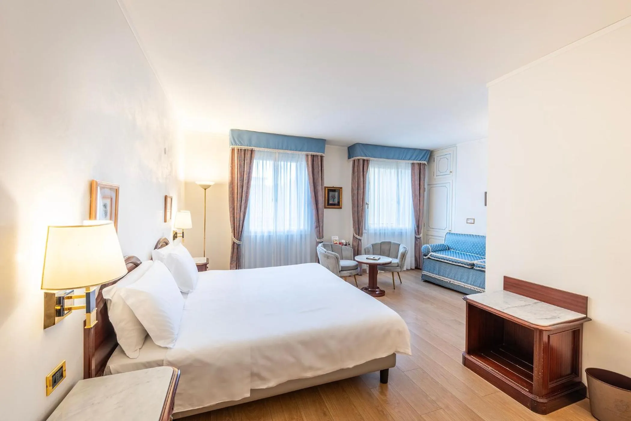 Bed in Majestic Toscanelli (centro storico)