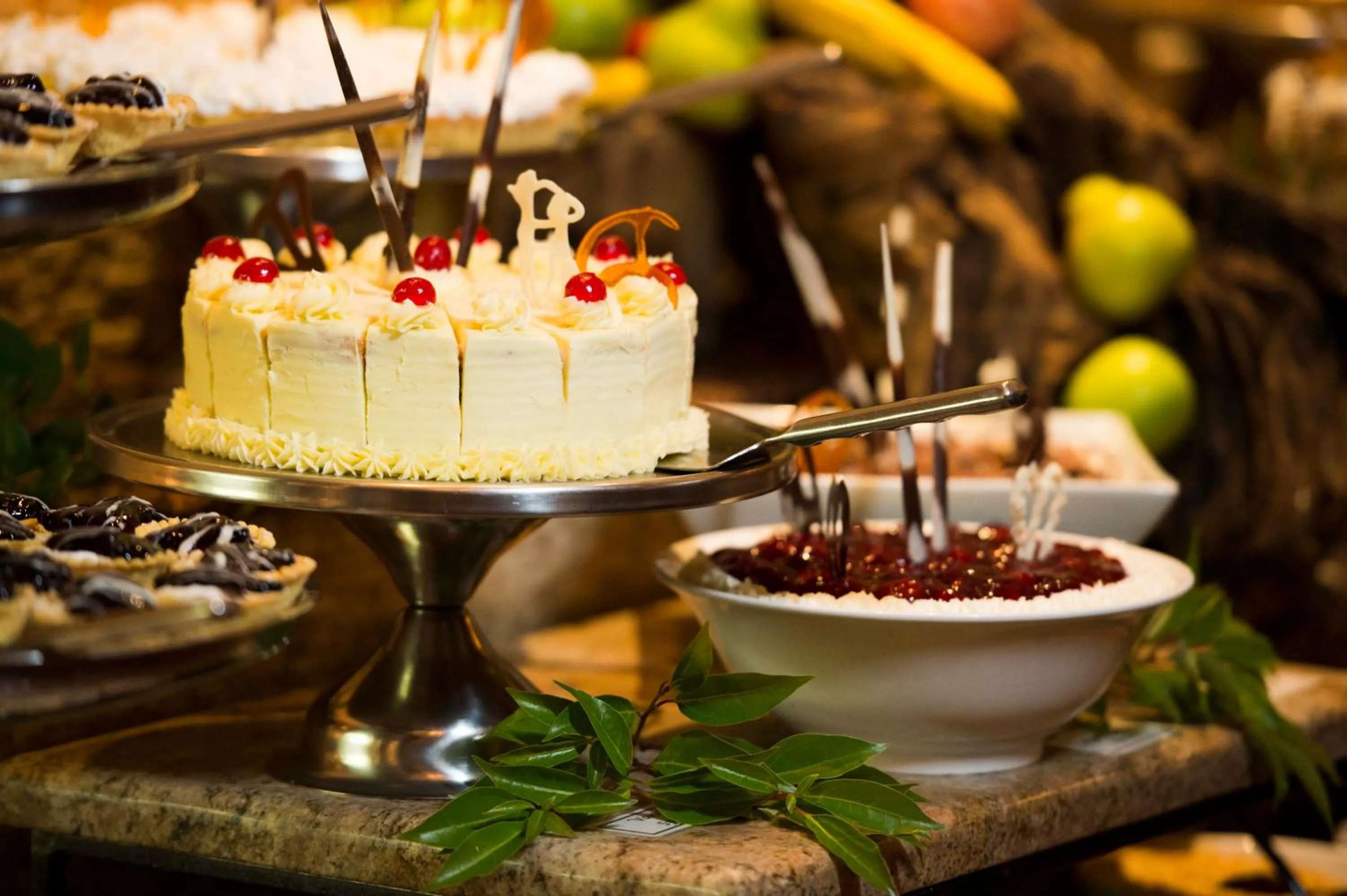 Food and drinks in Cathedral Peak Hotel