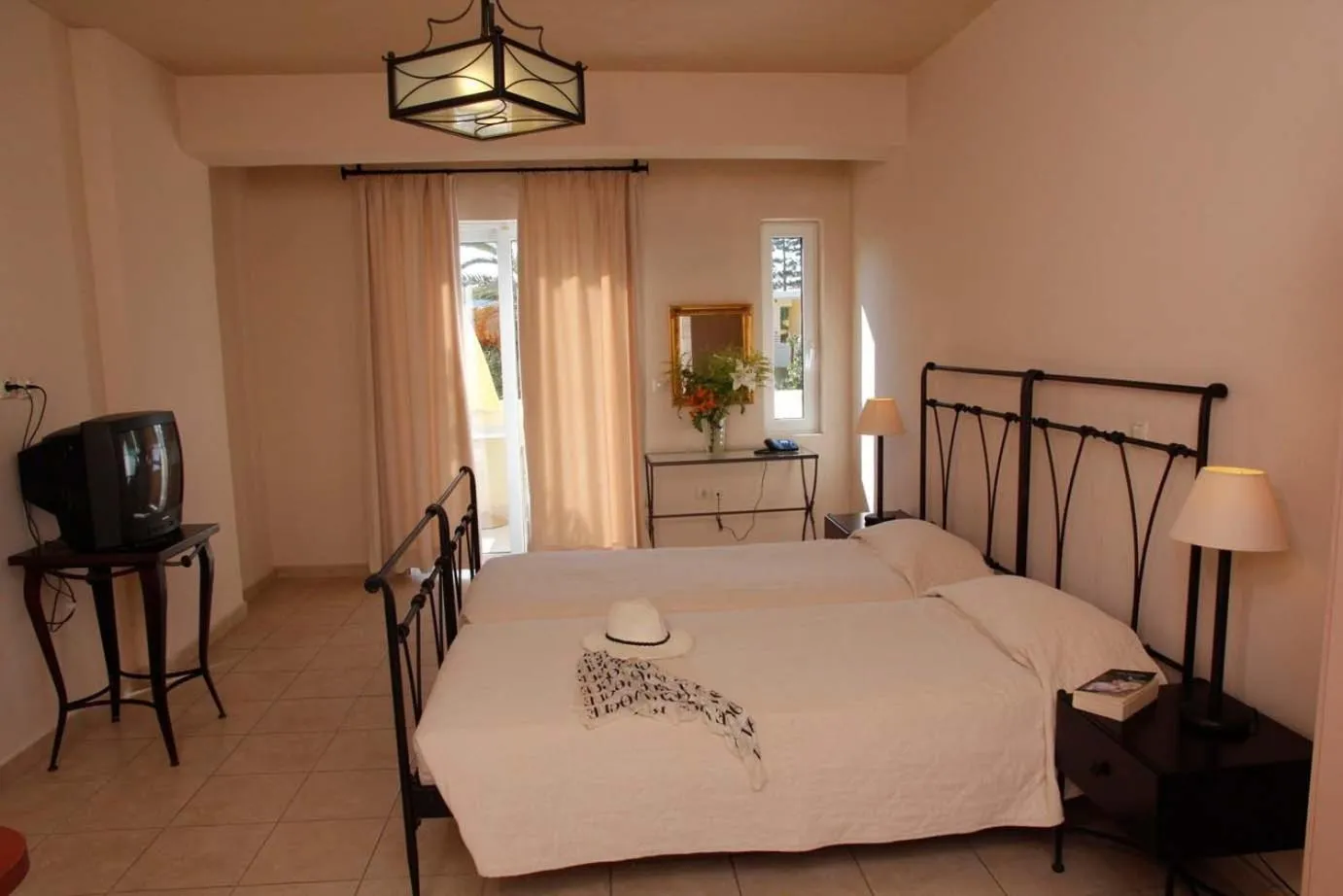 Photo of the whole room, Bed in Lambrinos Suites