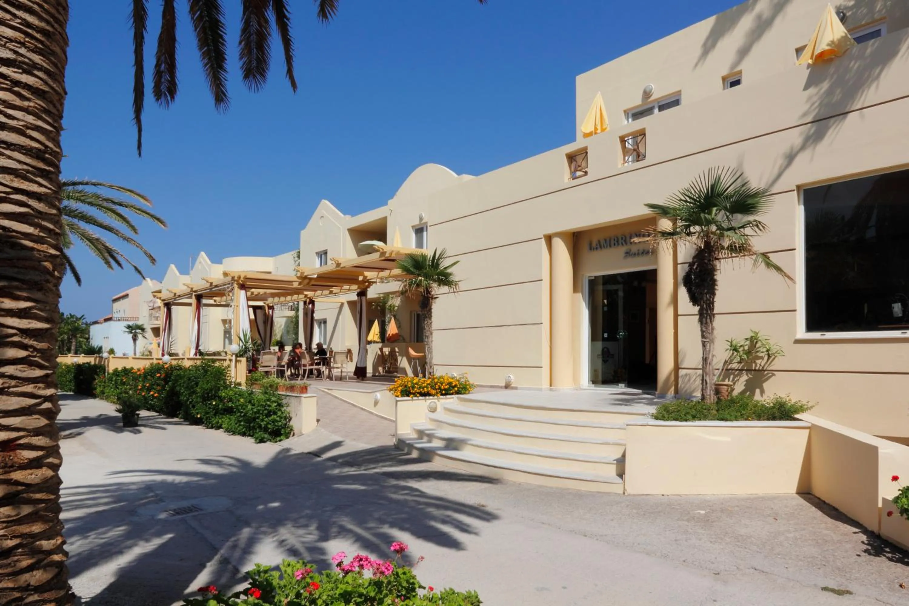 Facade/entrance in Lambrinos Suites