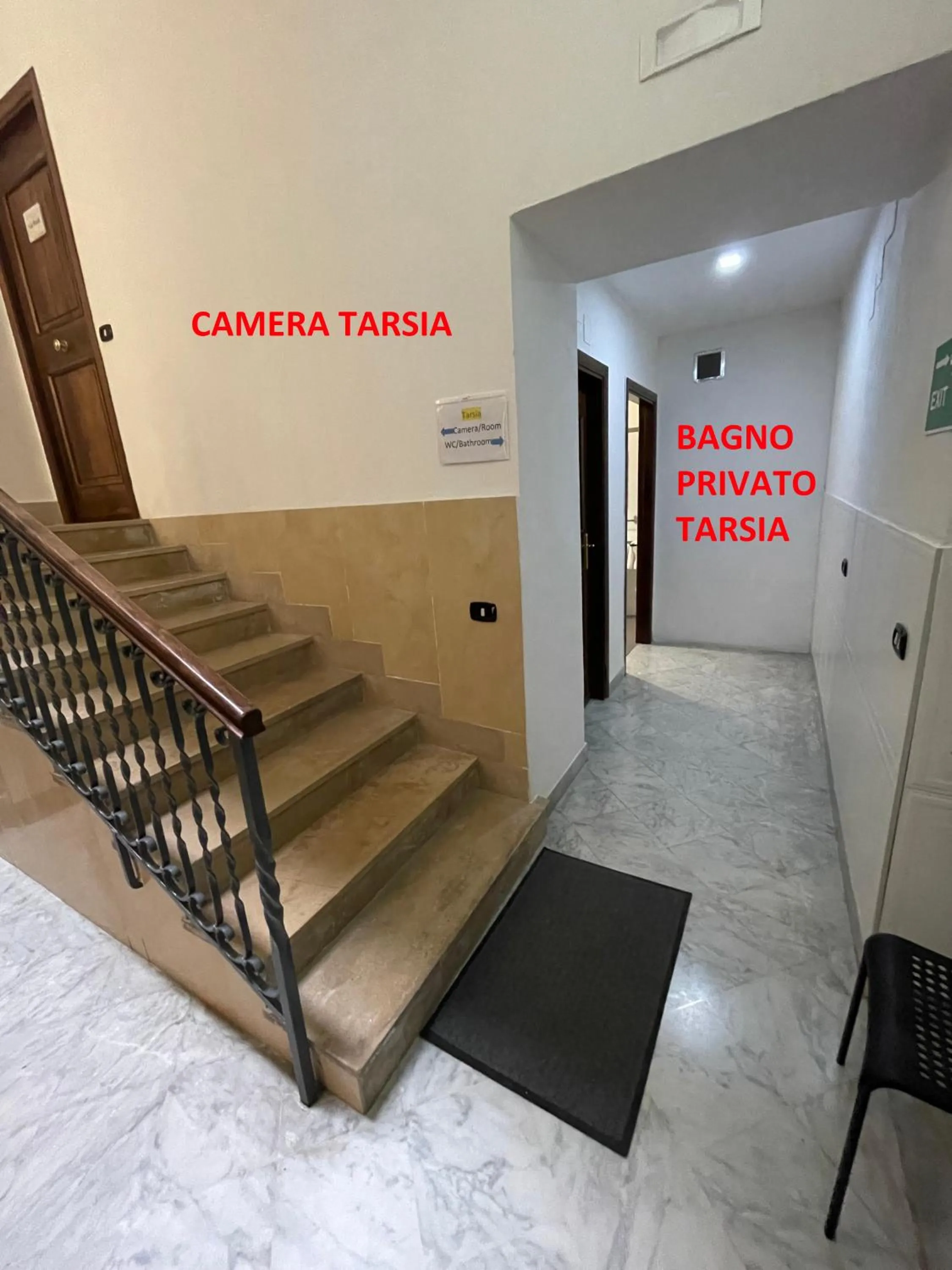 Bathroom in Dante Rooms