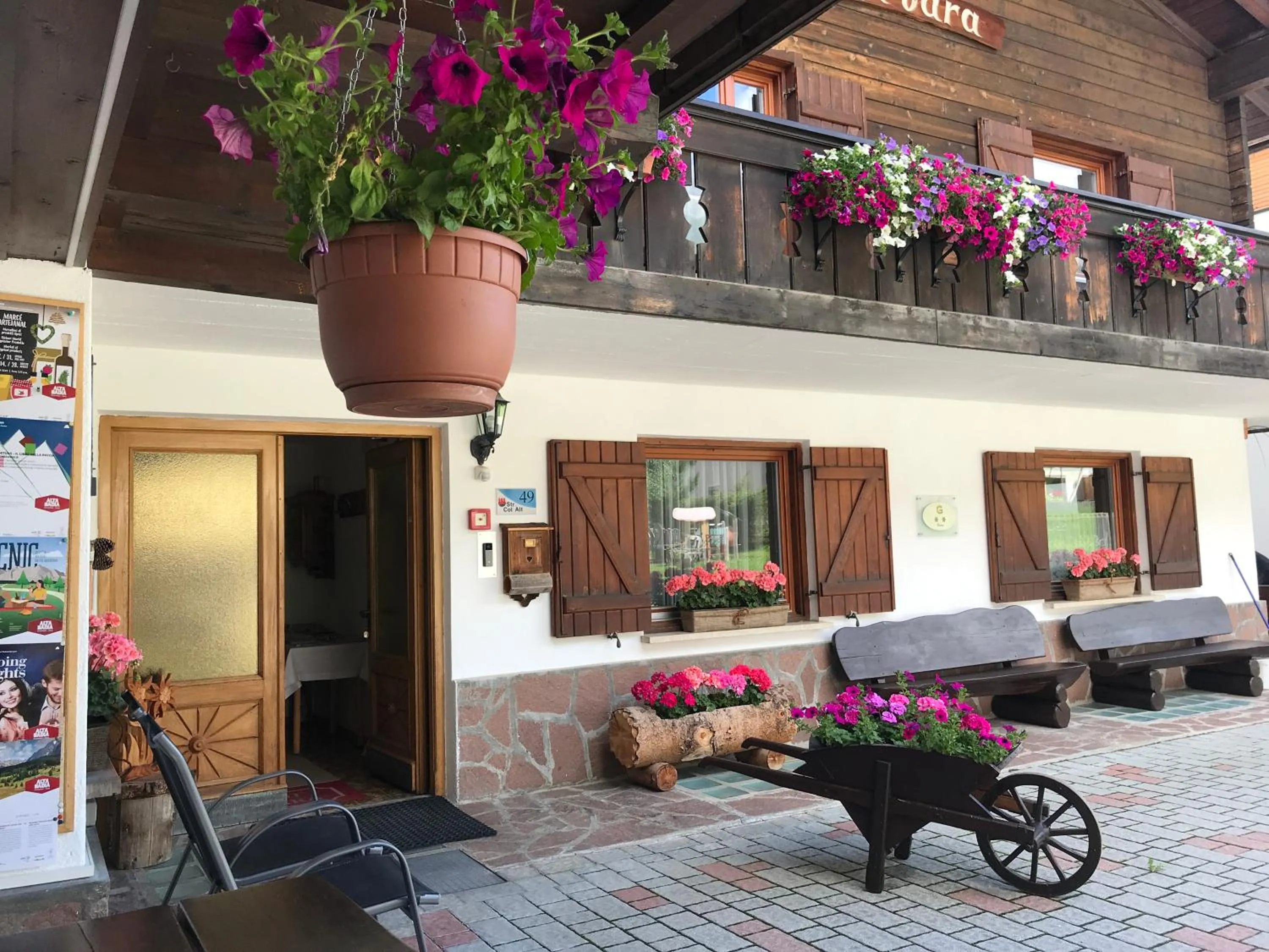 Summer in Garni La Vara